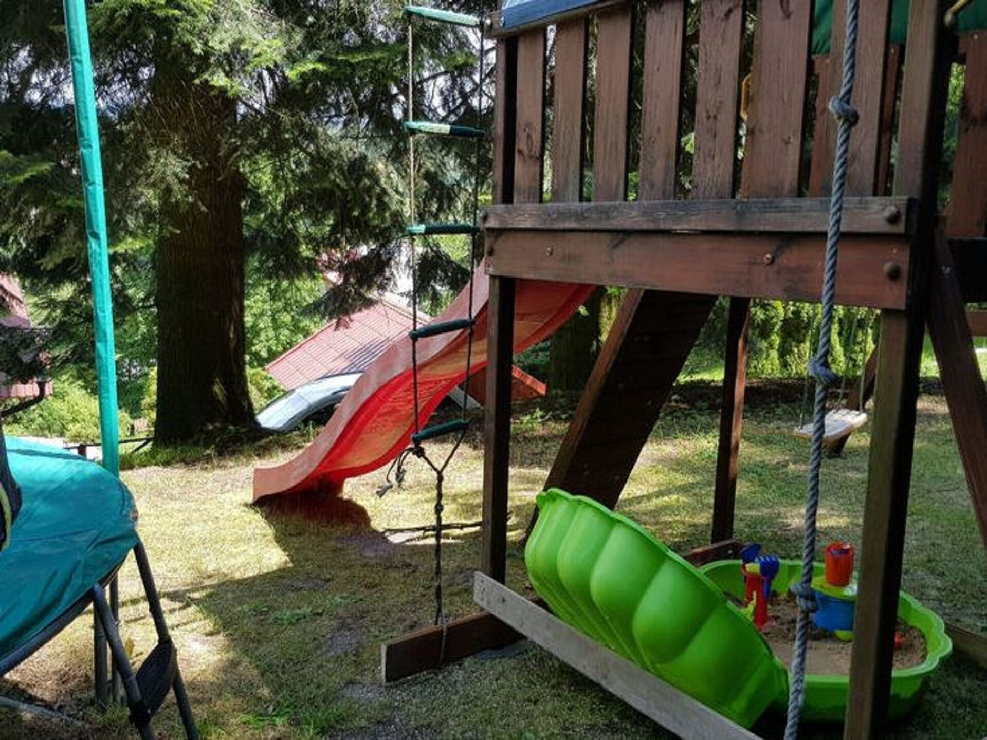 Villa Irena: Ruime huisdiervriendelijke villa aan bos en golfbaan in Turnov - foto 29