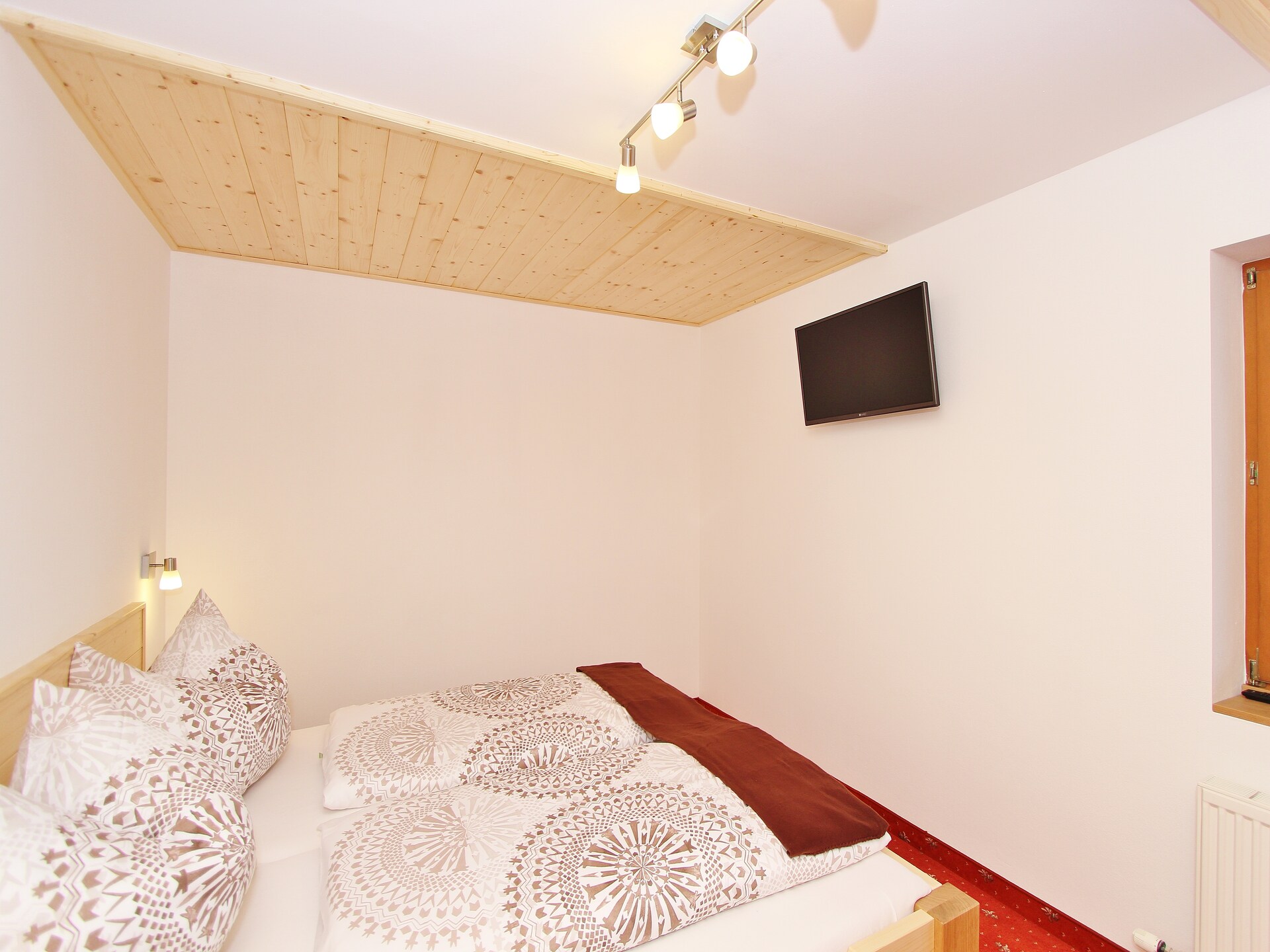 Bergappartement met balkon en uitzicht op Hohe Tauern bij Wald im Pinzgau - foto 13