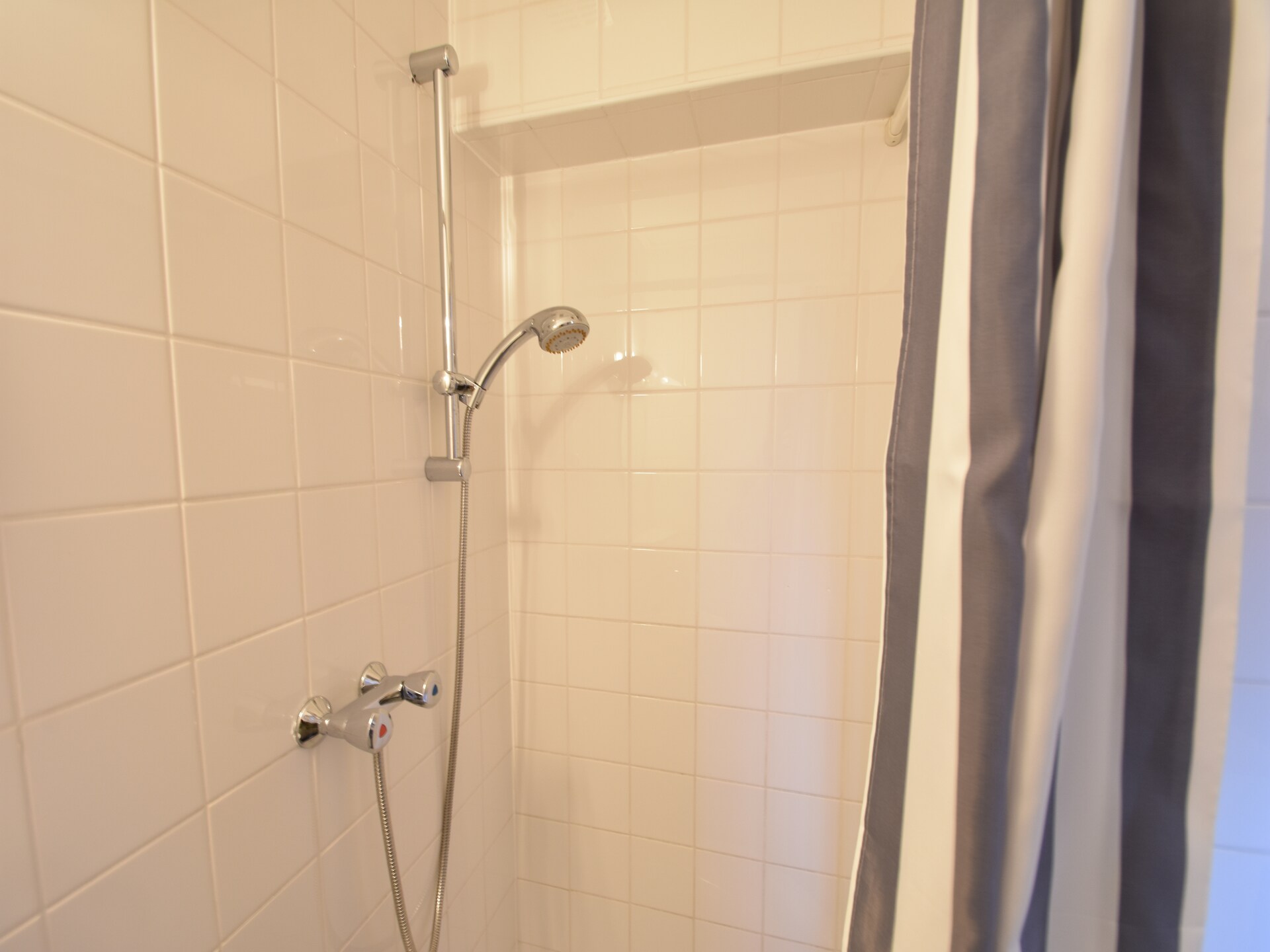 Romantisch studio-appartement met zeezicht in rijksmonument op landgoed - foto 12