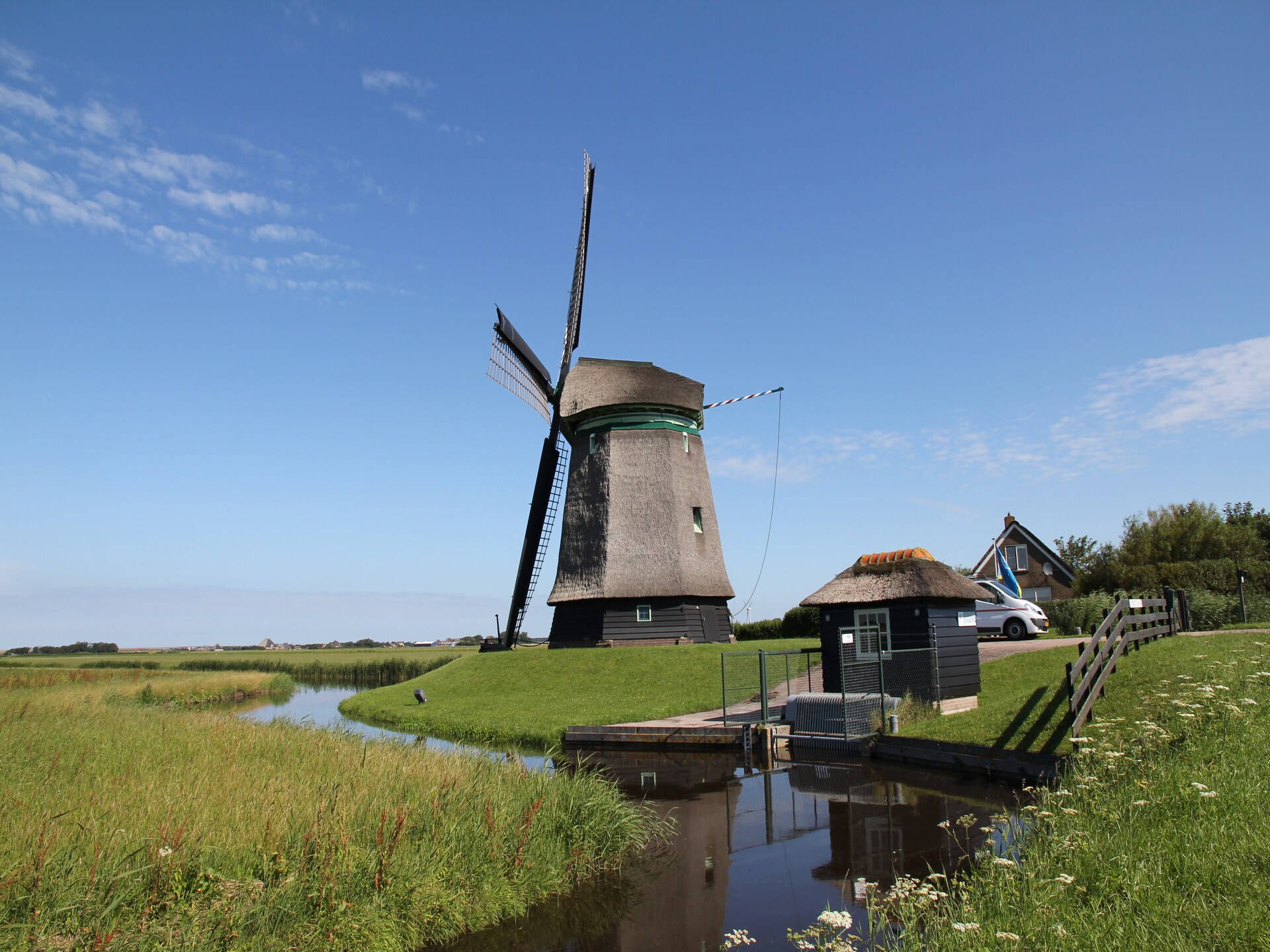 Romantisch studio-appartement met zeezicht in rijksmonument op landgoed - foto 24