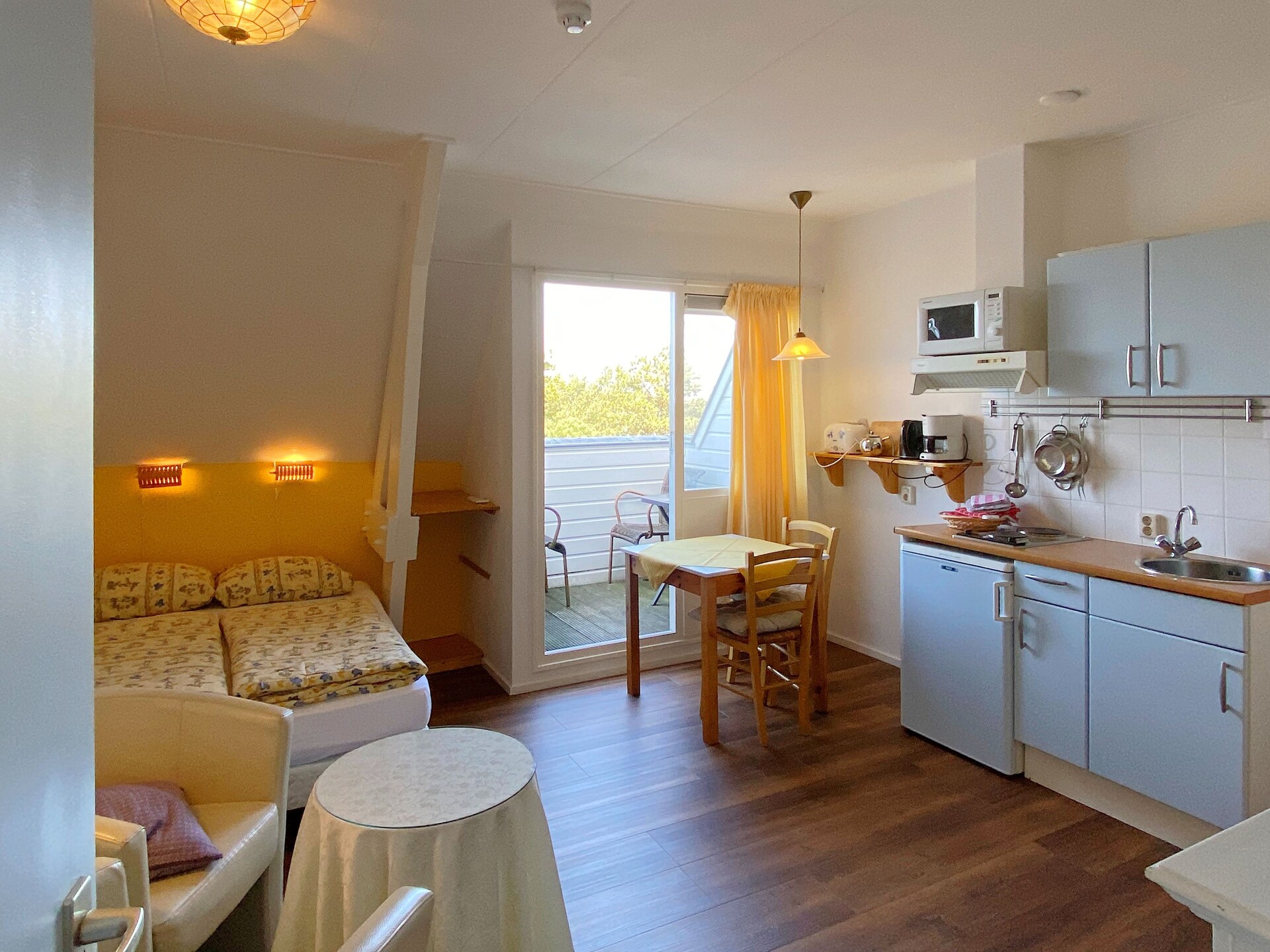 Romantisch studio-appartement met zeezicht in rijksmonument op landgoed - foto 9