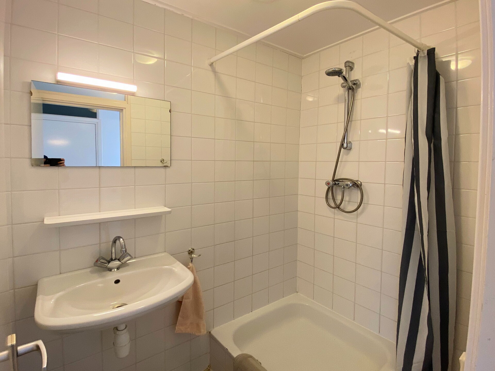 Licht penthouseappartement met dakterras in Bergen aan Zee - foto 30