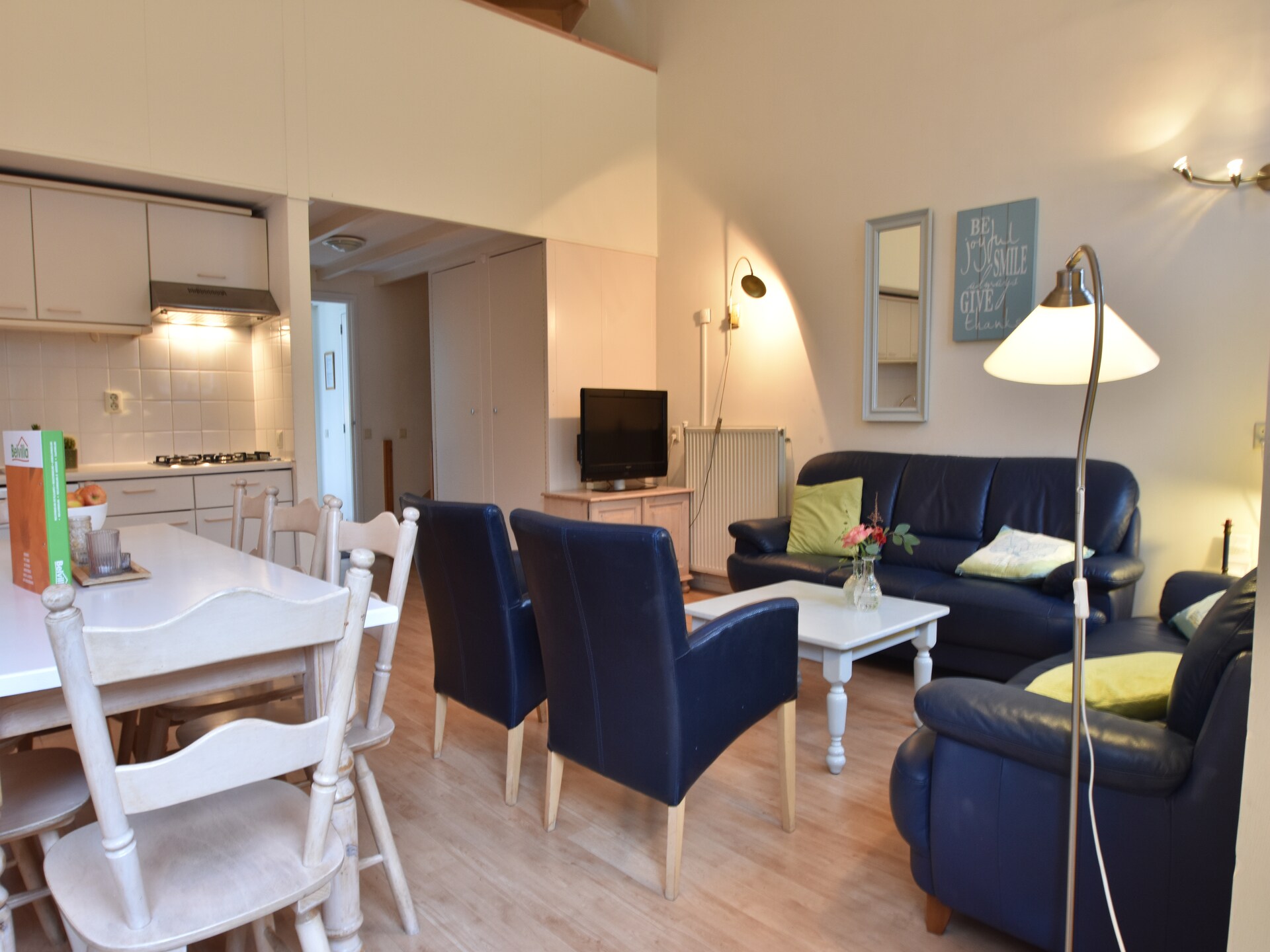Huize Glory Diamant: Modern appartement met balkon, bos en strand dichtbij - foto 8