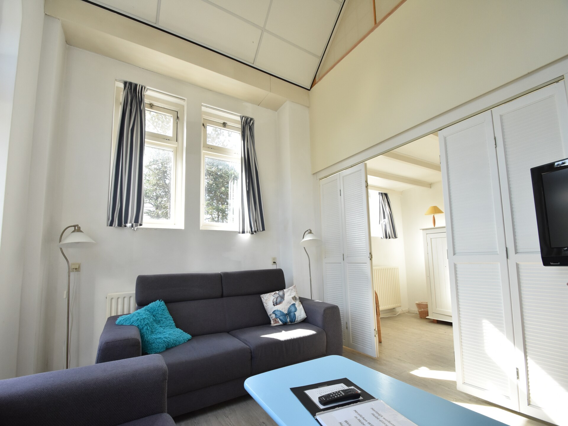 Huize Glory Saffier: Landelijk appartement met zeezicht, 10 km van strand - foto 10