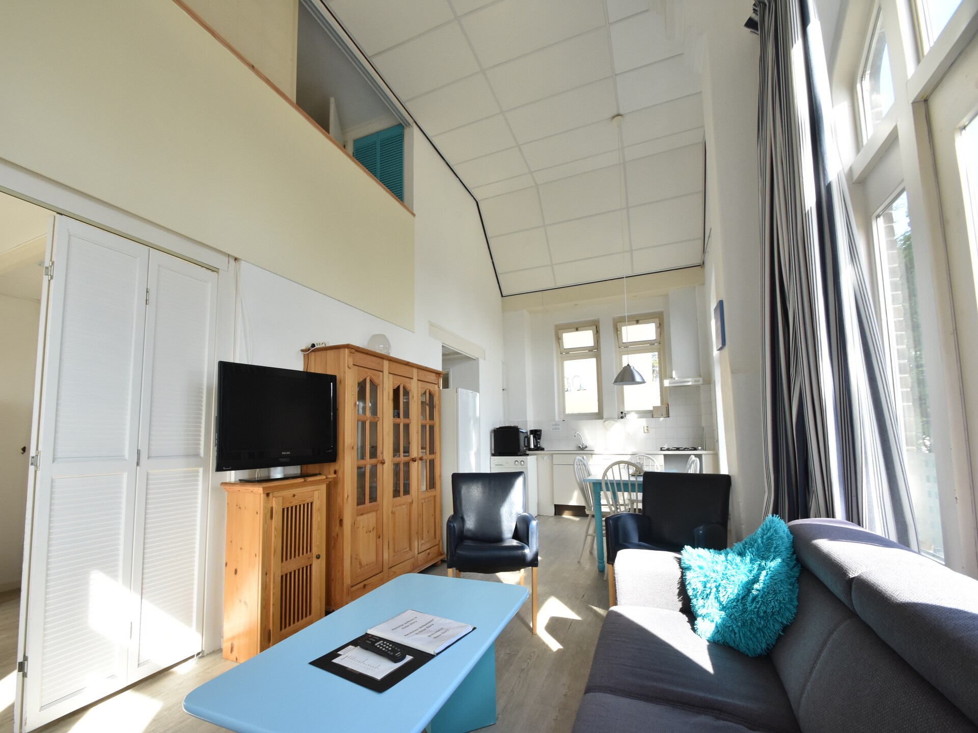 Huize Glory Saffier: Landelijk appartement met zeezicht, 10 km van strand - foto 8