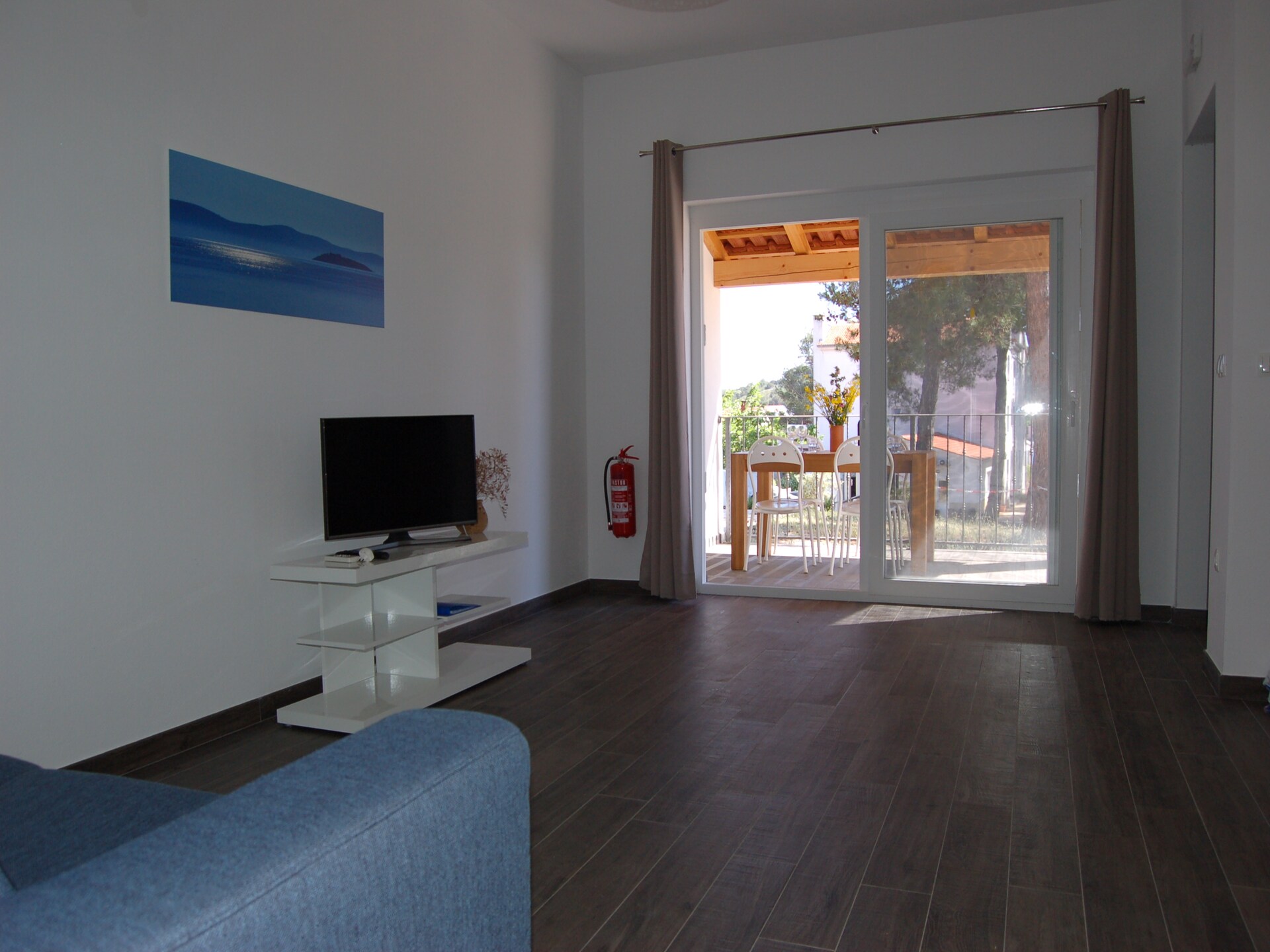 Centraal gelegen appartement met privézwembad in Veli Rat - foto 4