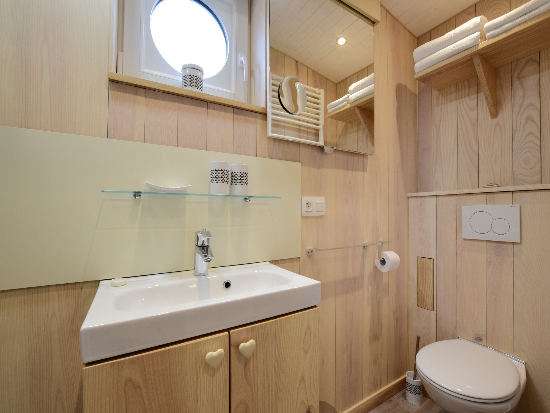 Gezellig landhuis met privésauna in het hart van Vielsalm - foto 15