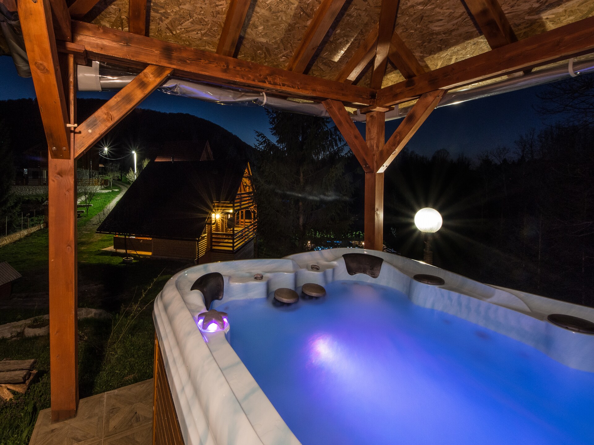 Centraal gelegen vakantiehuis in Brod Moravice met privézwembad - foto 38