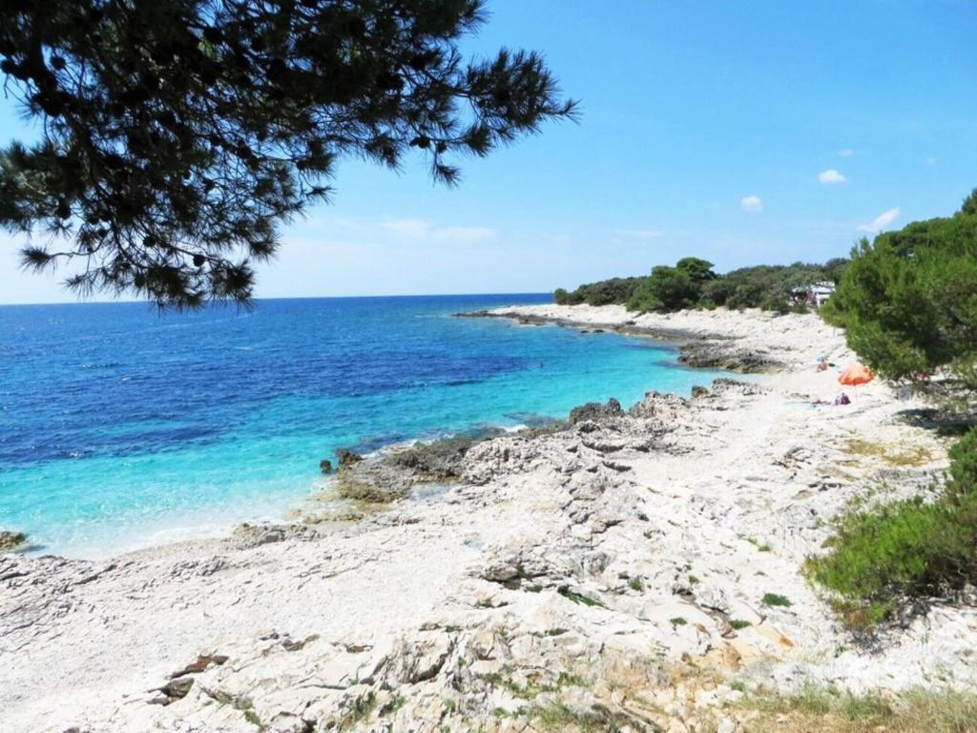 Strandappartement met dakterras op 100 meter van zee, Dugi otok - foto 16
