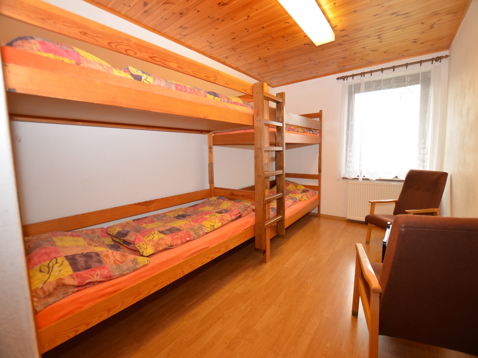 Ruim vakantiehuis voor 15 personen aan het bos met privézwembad in Liban - foto 19