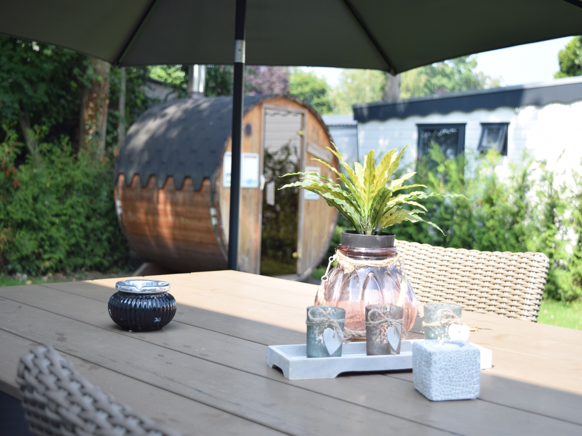Modern chalet op Recreatiepark de Boshoek in Voorthuizen - foto 10