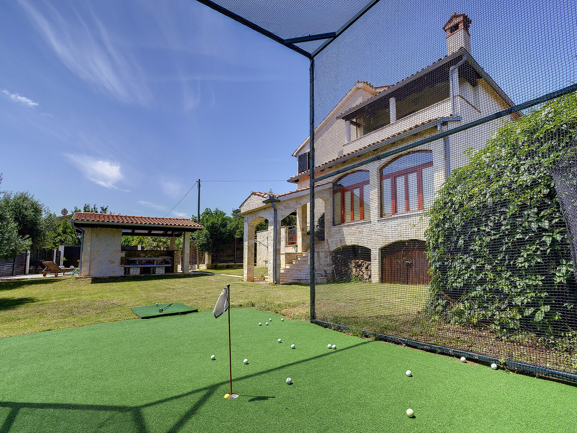 Villa Golf House: Vrijstaande villa met zwembad en golfnet in Ližnjan - foto 27