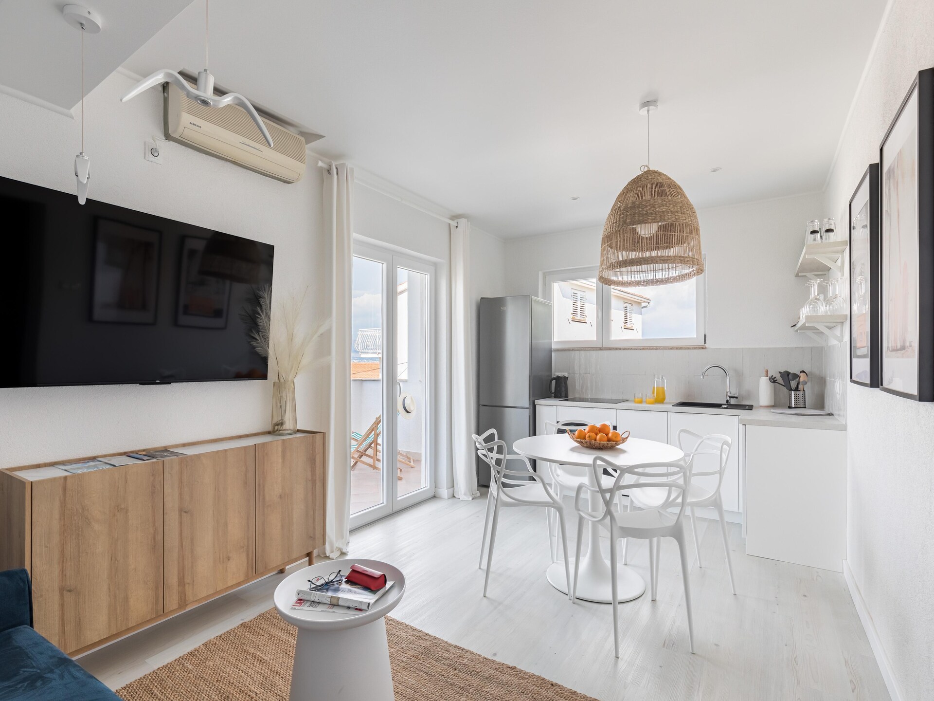Knus appartement met zeezicht op 70m van strand in Slatine - foto 11