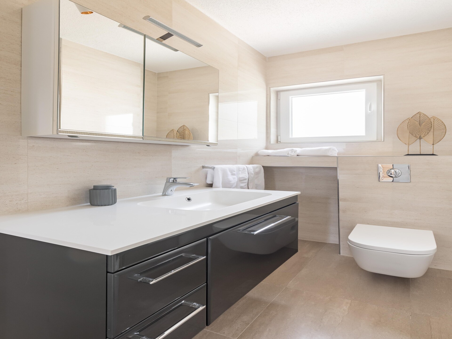 Knus appartement met zeezicht op 70m van strand in Slatine - foto 26