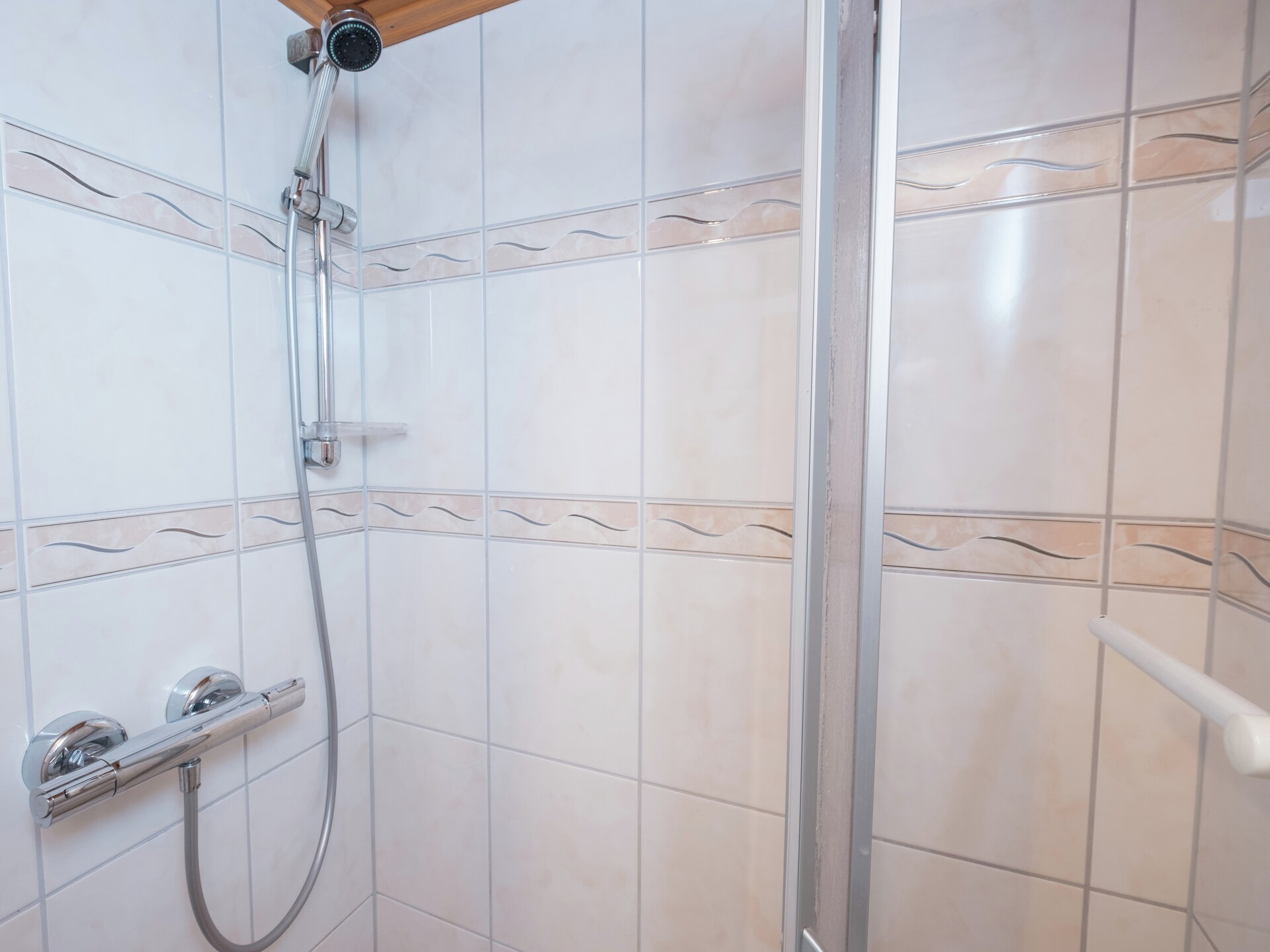 Vrijstaande bosbungalow voor 4 personen aan de golfbaan in Neustadt/Harz - foto 15