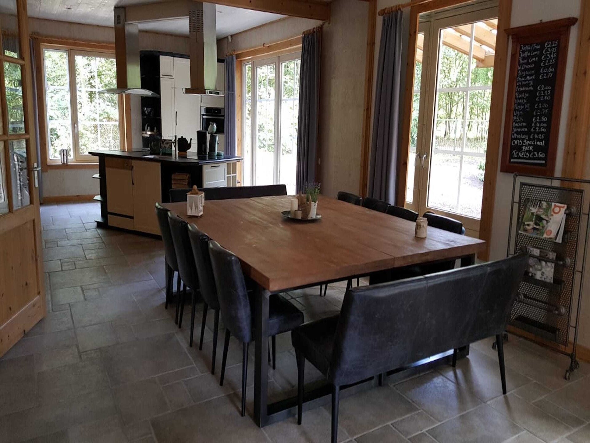 Vrijstaand familiehuis voor 14 personen op de Veluwe in Hoenderloo - foto 3