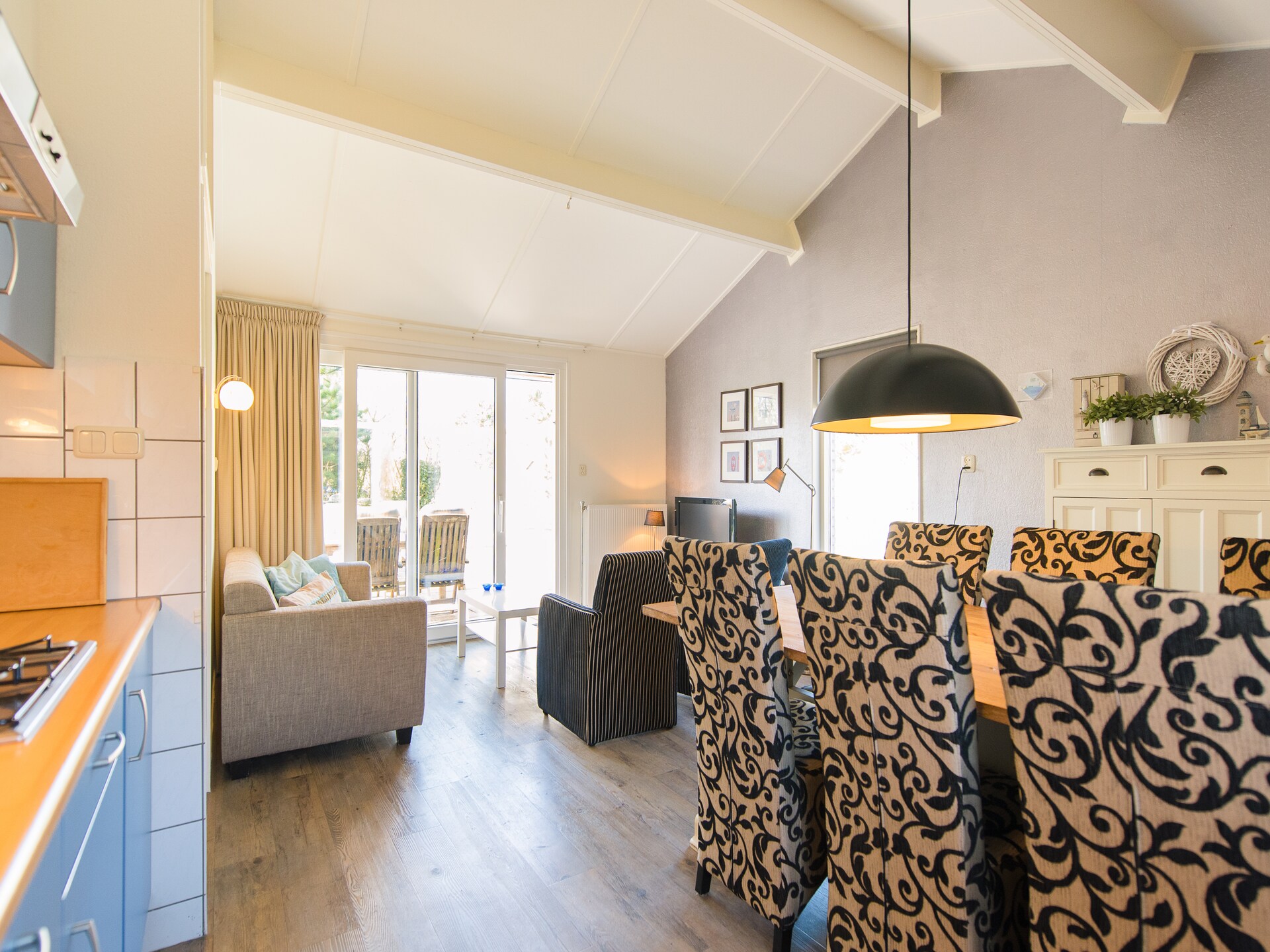 Vrijstaande bungalow op Ameland, hond welkom, dicht bij strand - foto 8