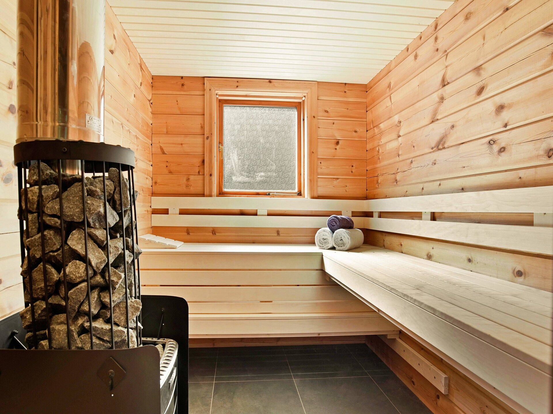 Kukeluusje: Luxe Finse chalet met sauna op de Veluwe - foto 16