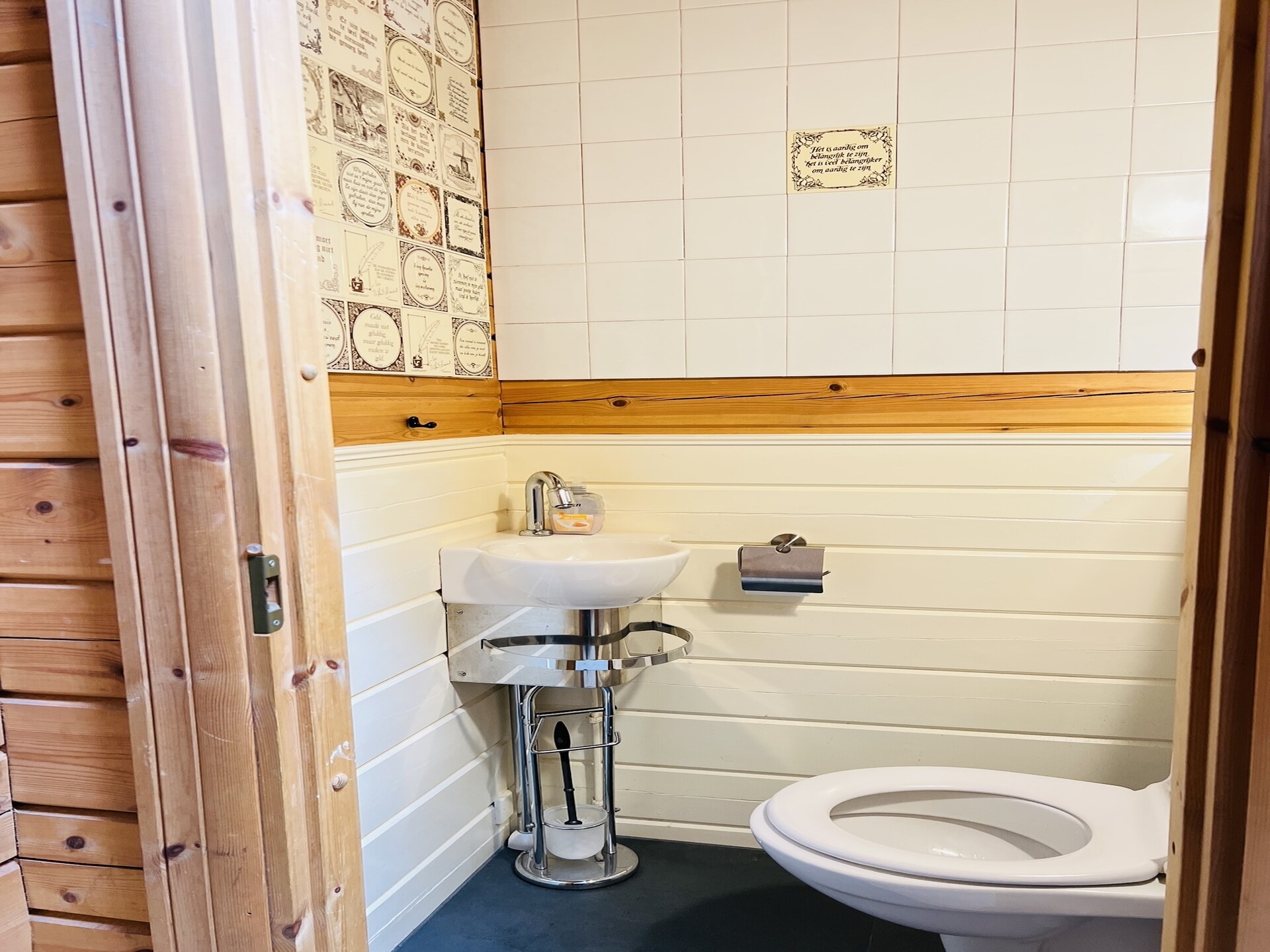 Kukeluusje: Luxe Finse chalet met sauna op de Veluwe - foto 17