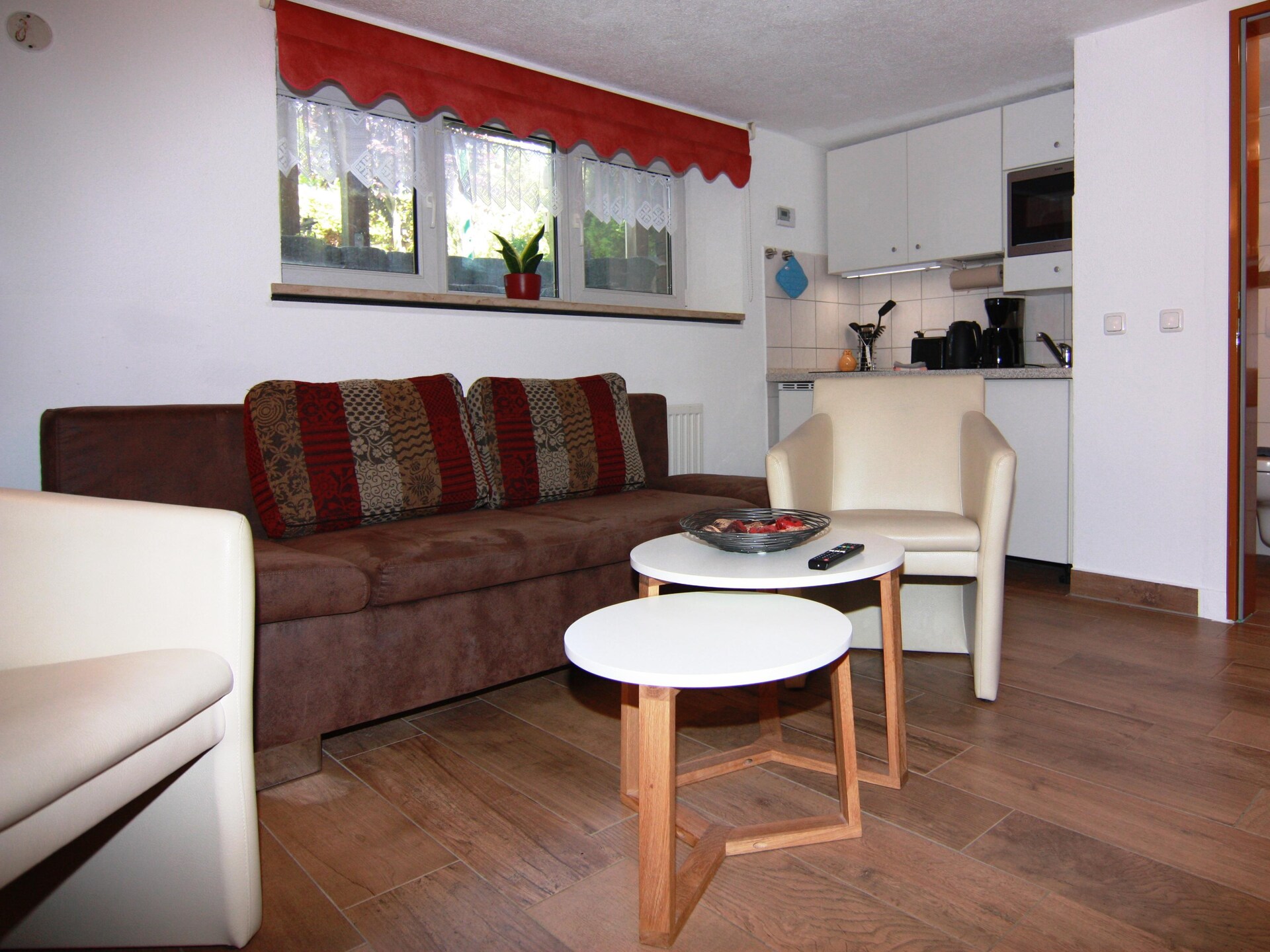 Op 300 m van zee: Charmant appartement in Boltenhagen - foto 11