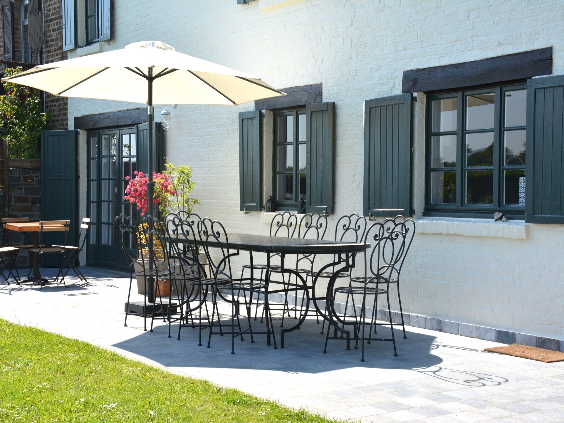 14-persoons vakantiehuis met omheinde tuin in Rochefort - foto 11