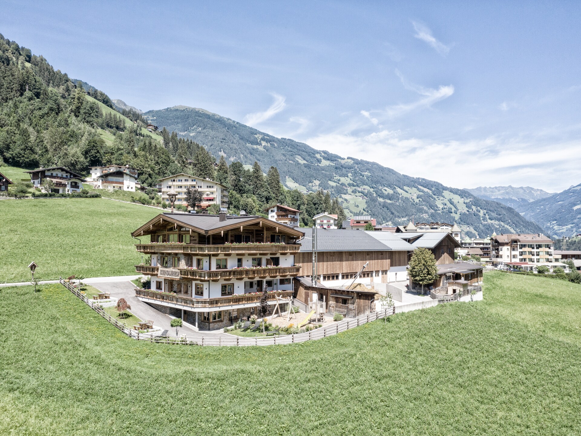 Ruim appartement op boerderij met panoramisch uitzicht op Mayrhofen - foto 1