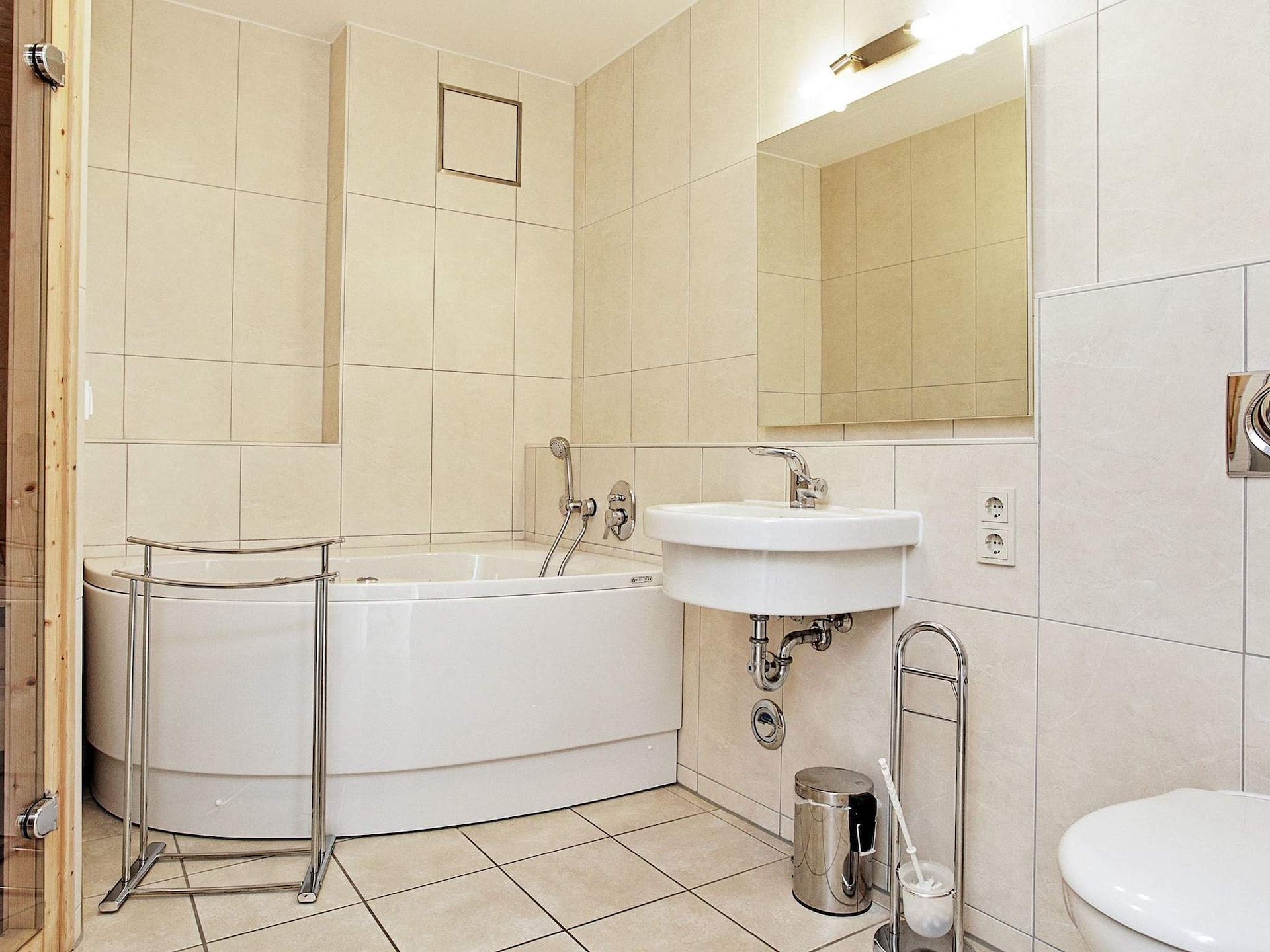 Modern appartement op 150 meter van het strand in Großenbrode - foto 2