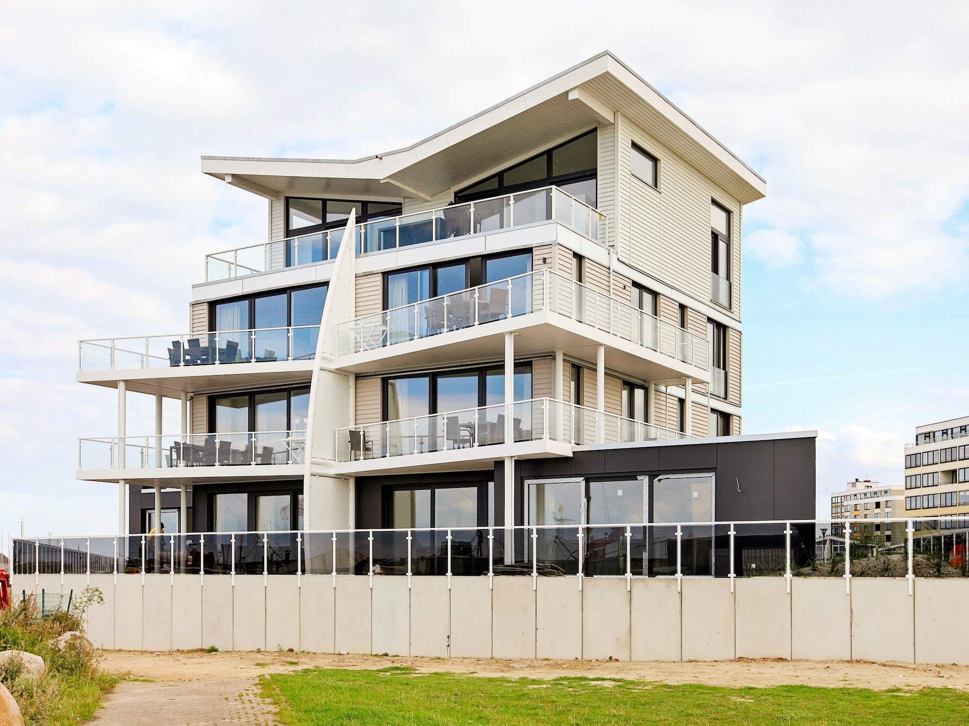 Modern appartement met panoramisch uitzicht op zee en golfbaan in Wendtorf - foto 13