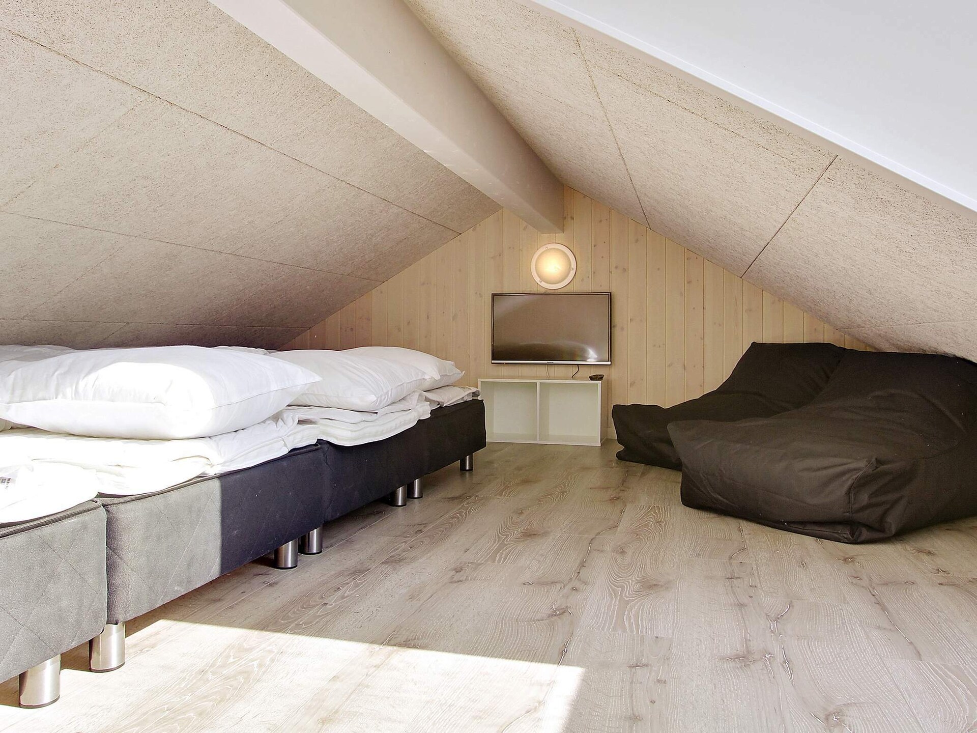 Activiteitenvilla met privézwembad en sauna op 900m van de Oostzee - foto 12