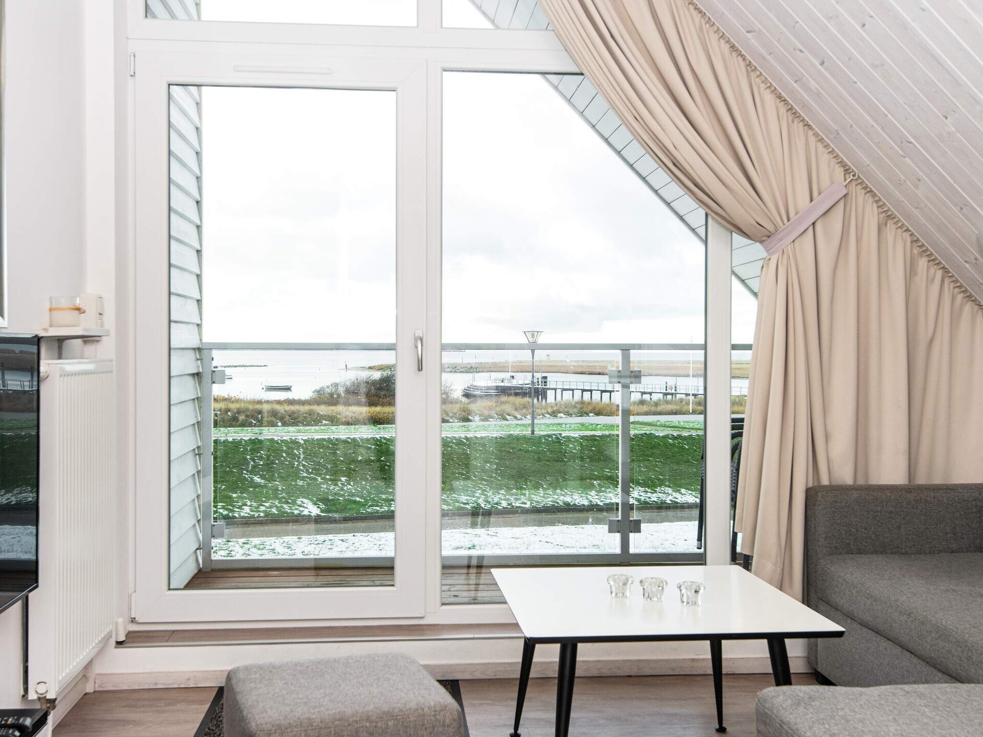 Vrijstaand vakantiehuis op 70 meter van zee met sauna en panoramisch uitzicht - foto 9