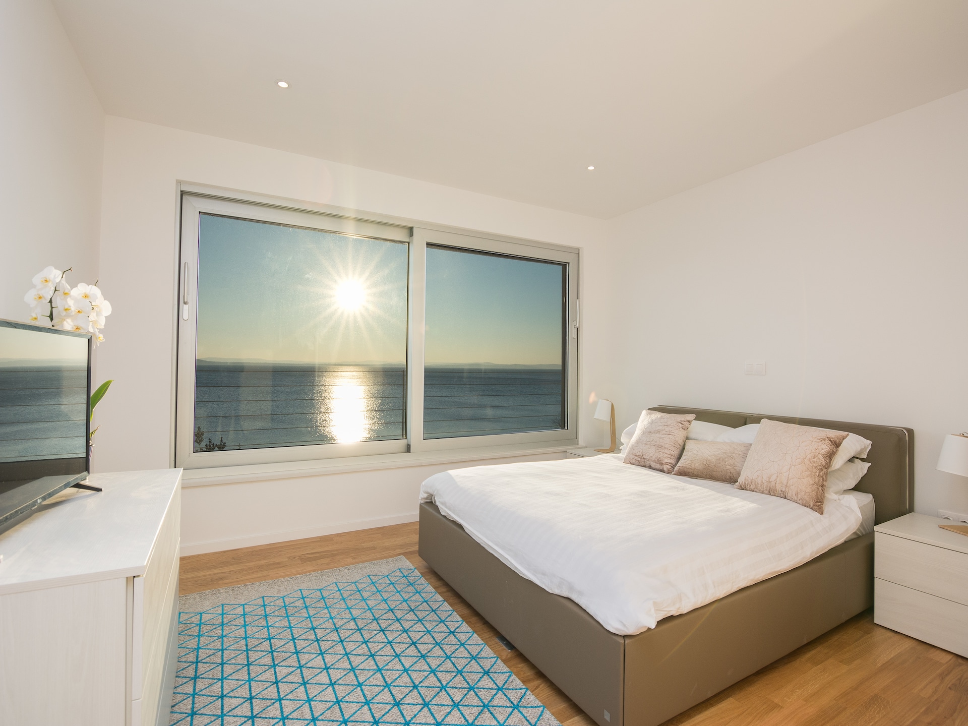10-persoons villa aan zee in Kozino met panoramisch uitzicht - foto 3