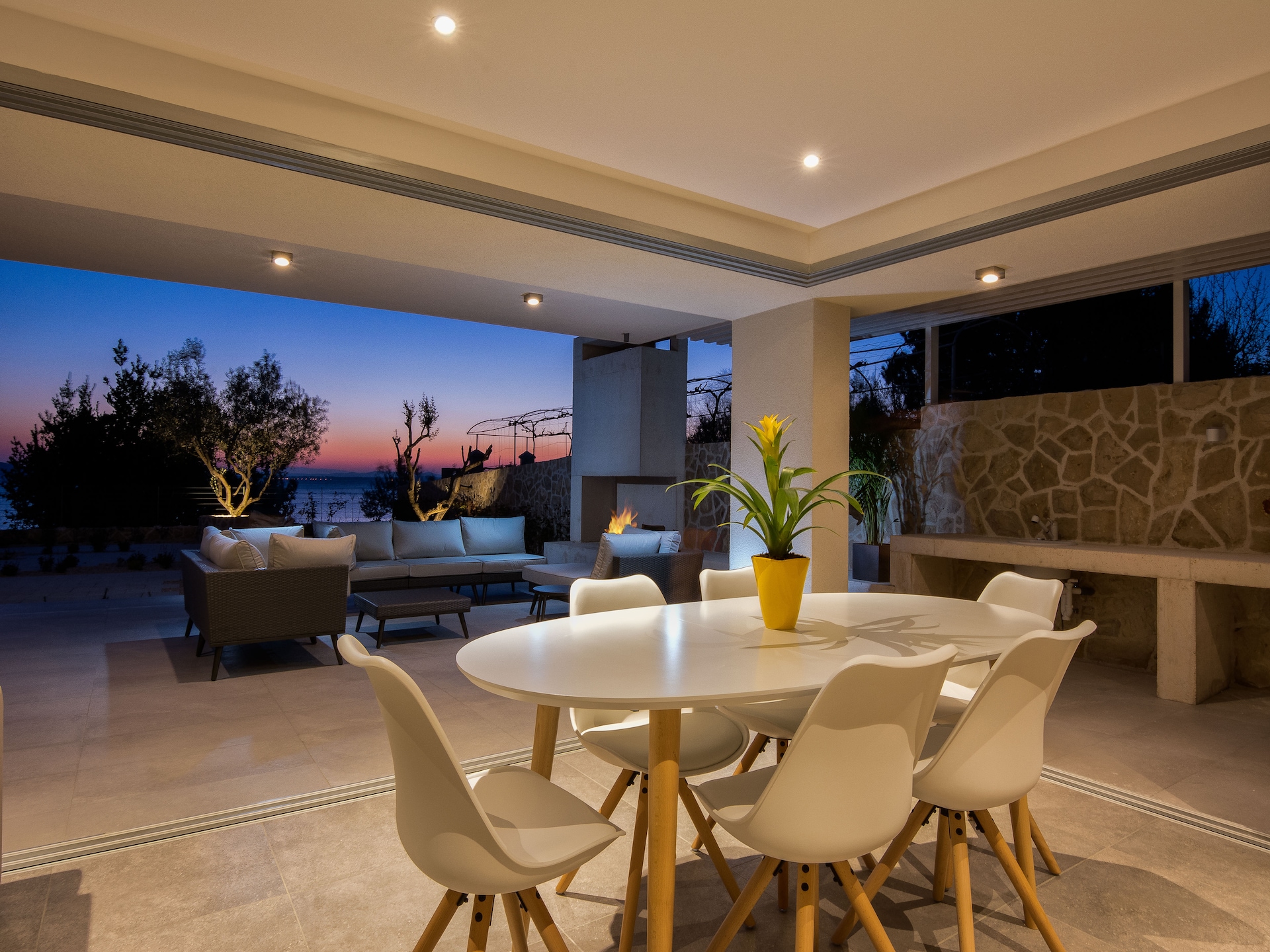 10-persoons villa aan zee in Kozino met panoramisch uitzicht - foto 24