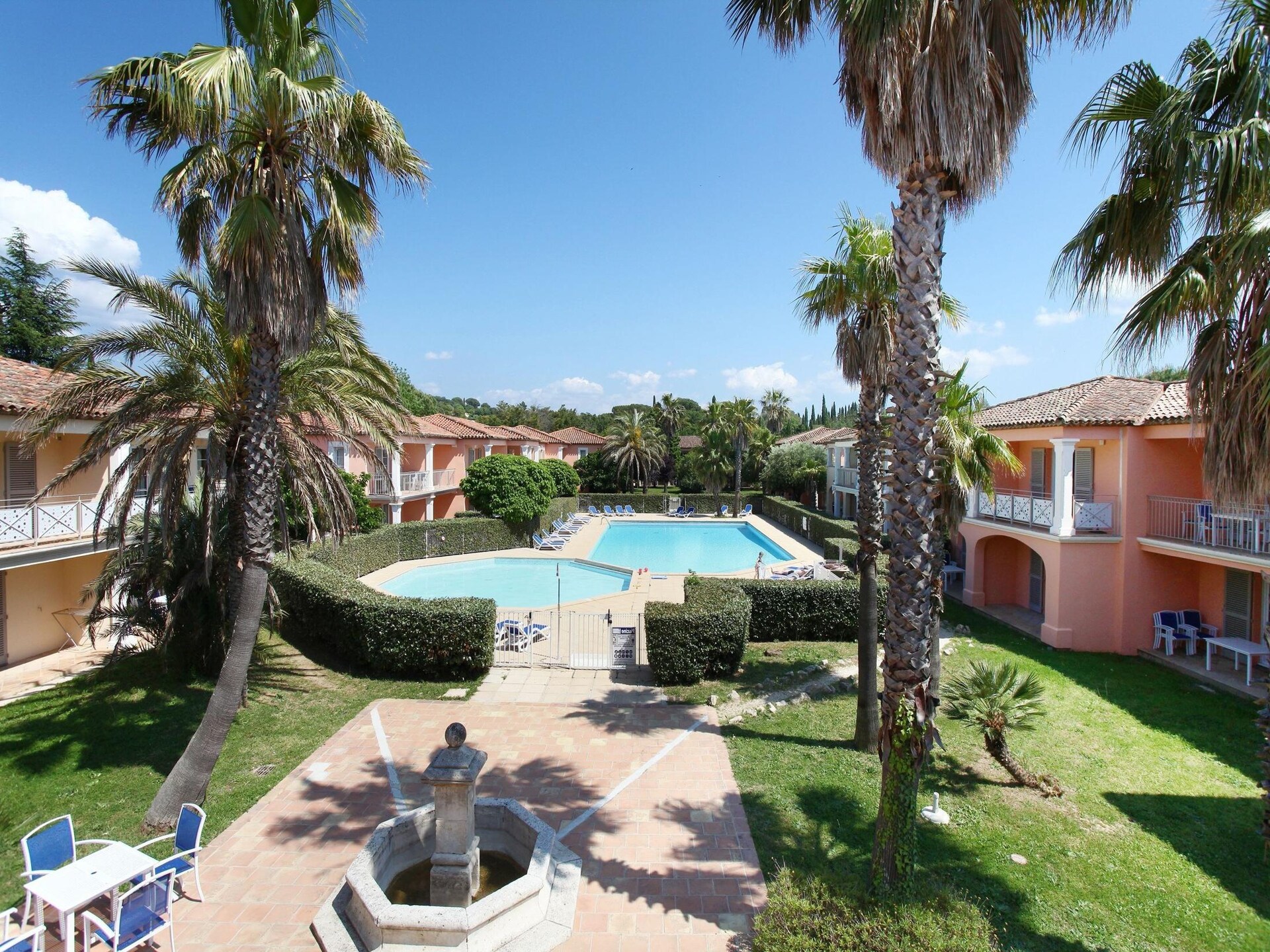 Knus appartement met zwembad in parkachtige oase van Grimaud - foto 9