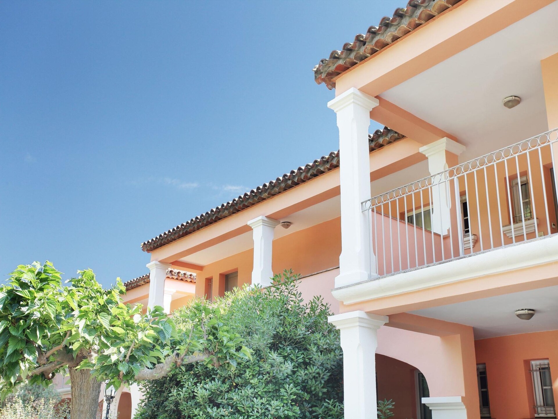 Knus appartement met zwembad in parkachtige oase van Grimaud - foto 8
