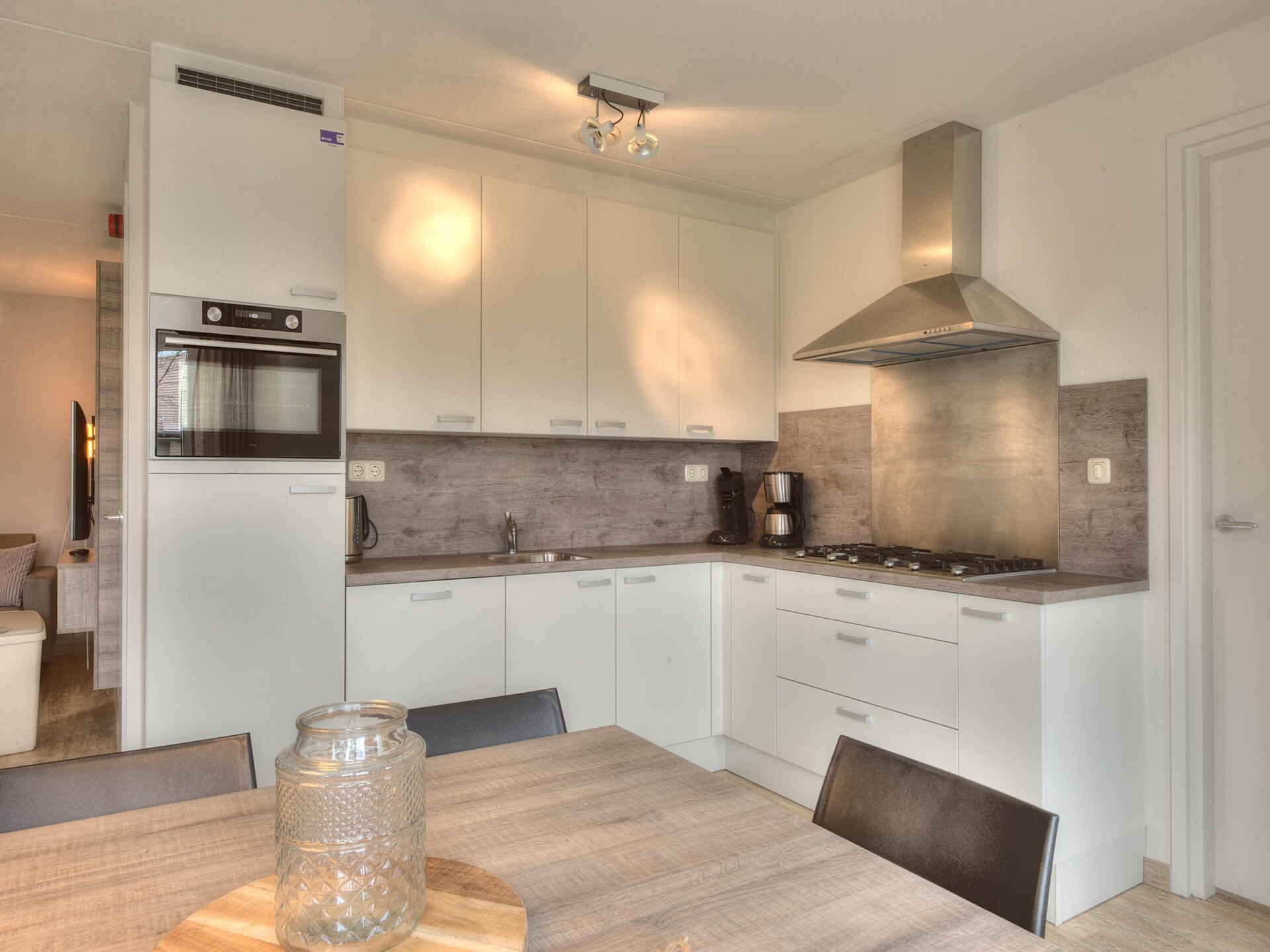 Luxe Comfort-villa voor 10 personen op Vakantiepark Weerterbergen - foto 5