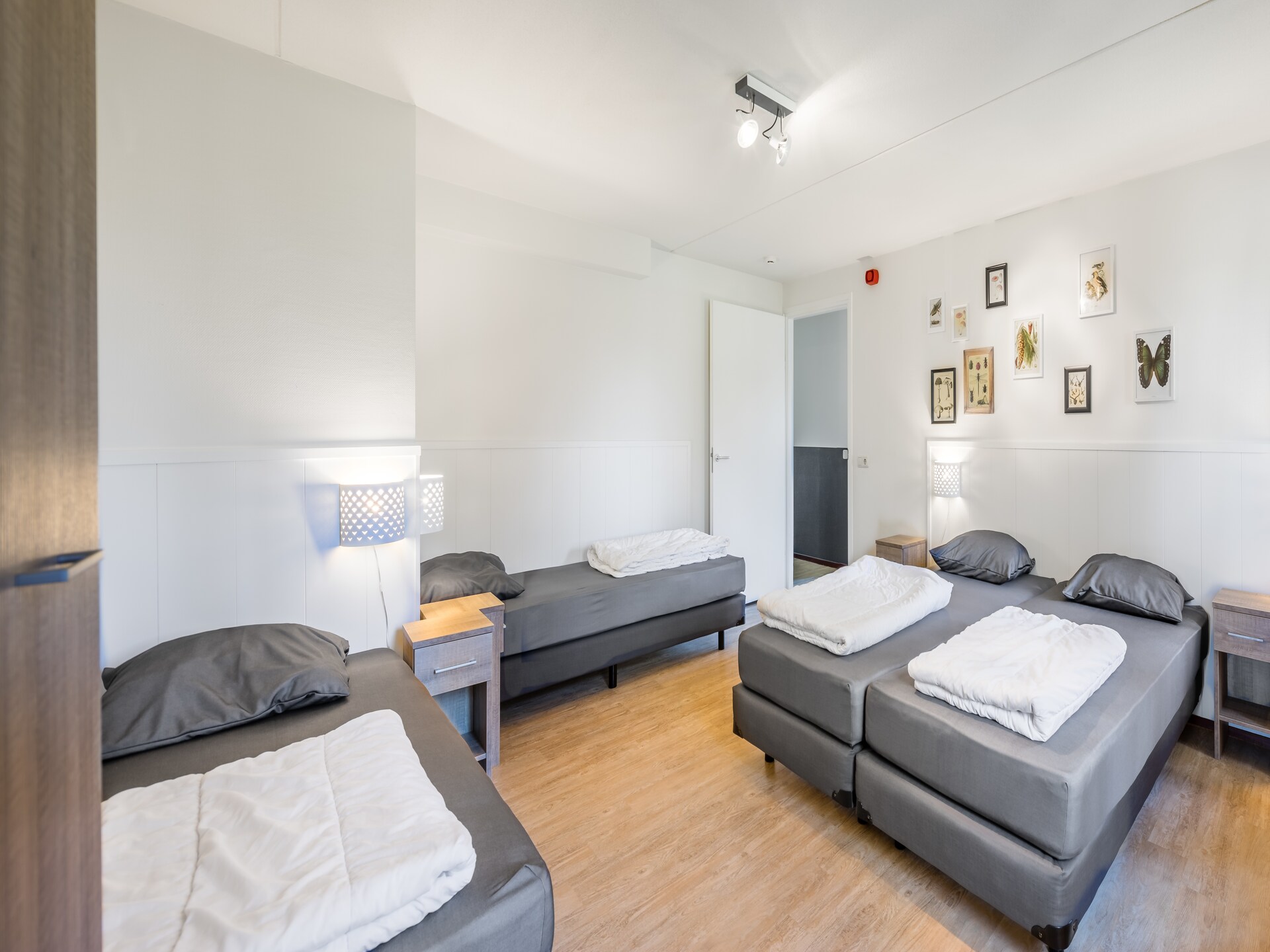 Luxe groepsvilla voor 24 personen op Vakantiepark Weerterbergen - foto 16