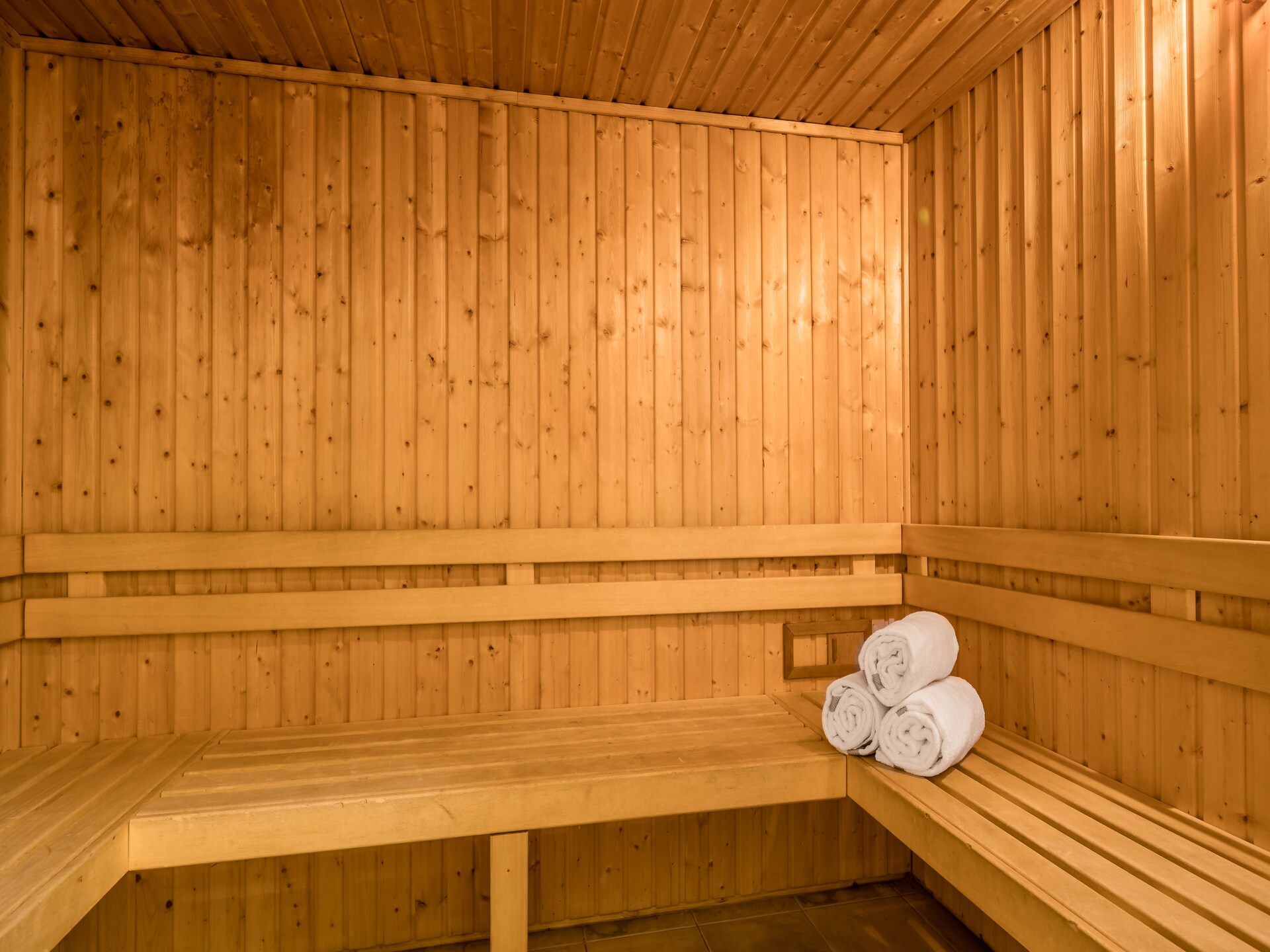 Luxe groepsvilla voor 24 personen op Vakantiepark Weerterbergen - foto 35