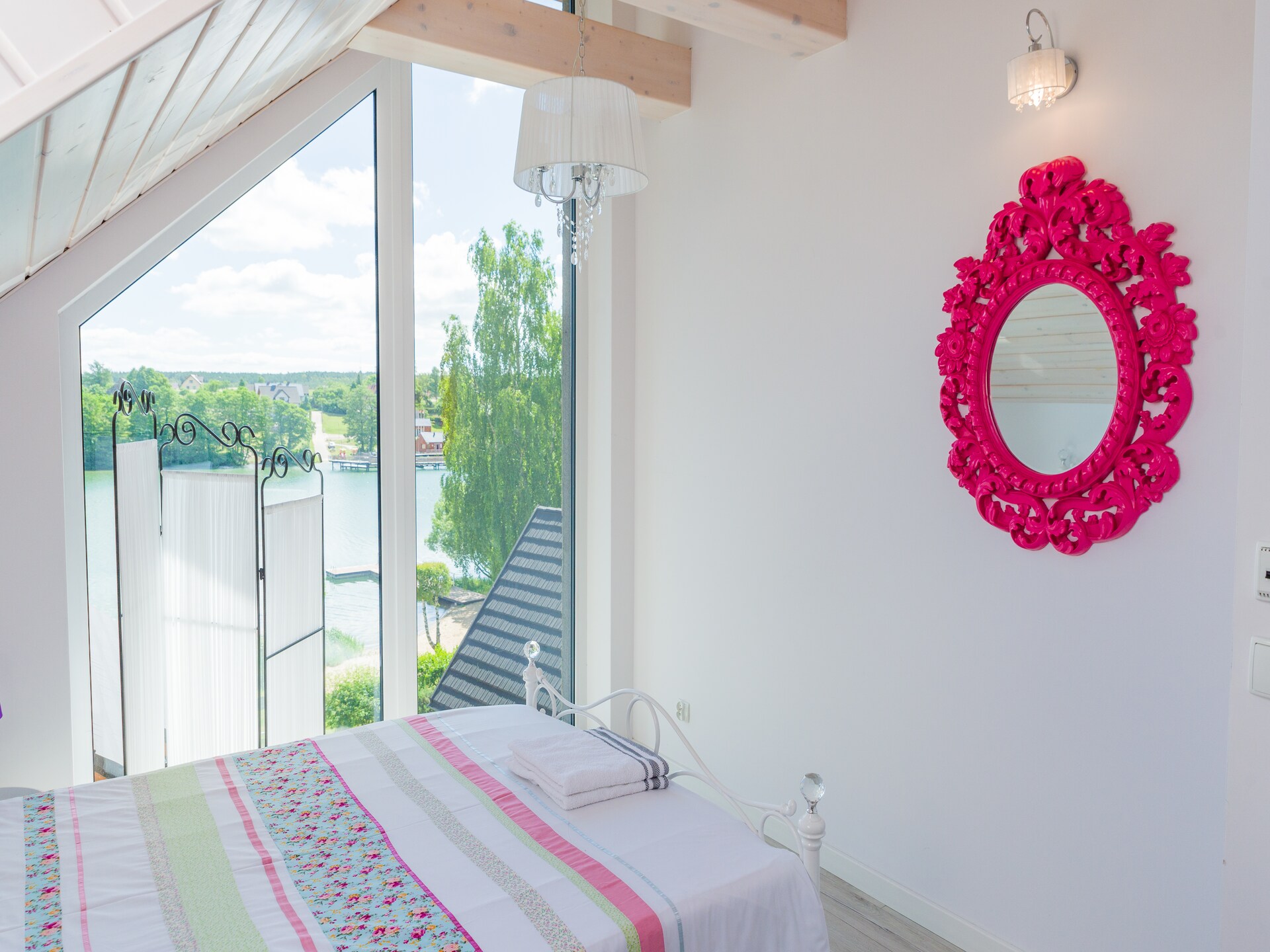 Luxe villa aan het Raduńskie-meer in het Kasjoebische Landschapspark - foto 12