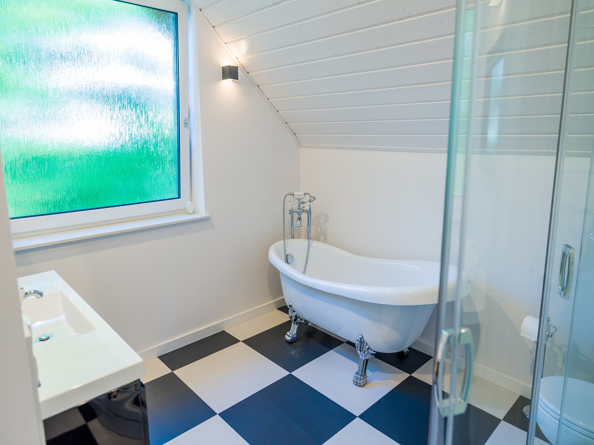 Luxe villa aan het Raduńskie-meer in het Kasjoebische Landschapspark - foto 19