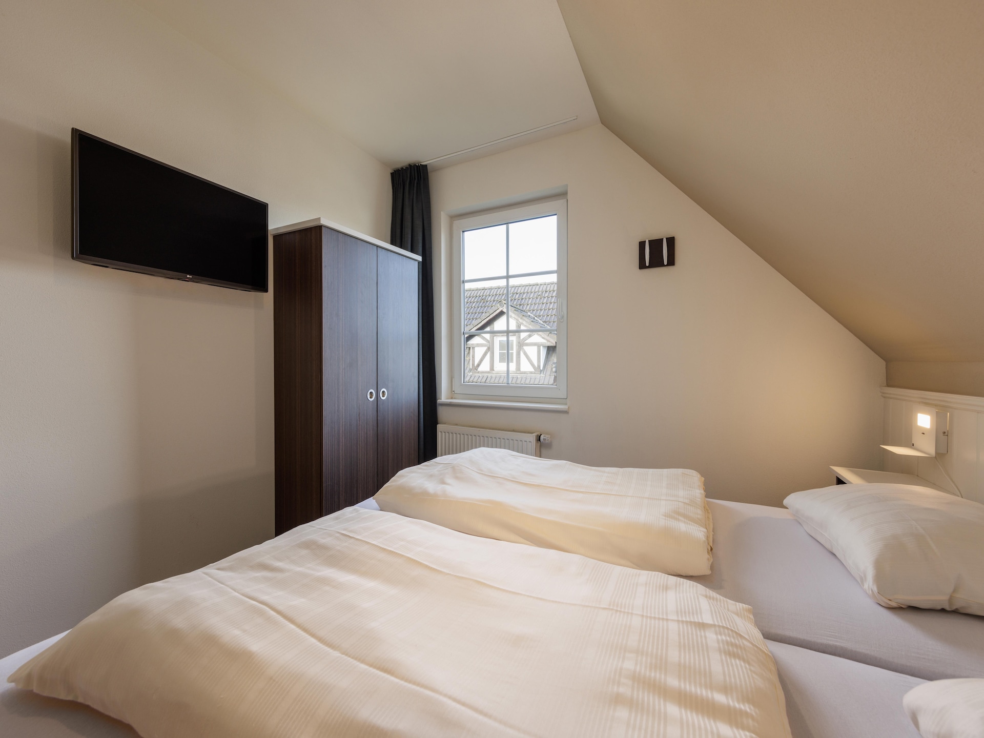 Moderne halfvrijstaande villa met sauna en tuin op vakantiepark in Cochem - foto 10