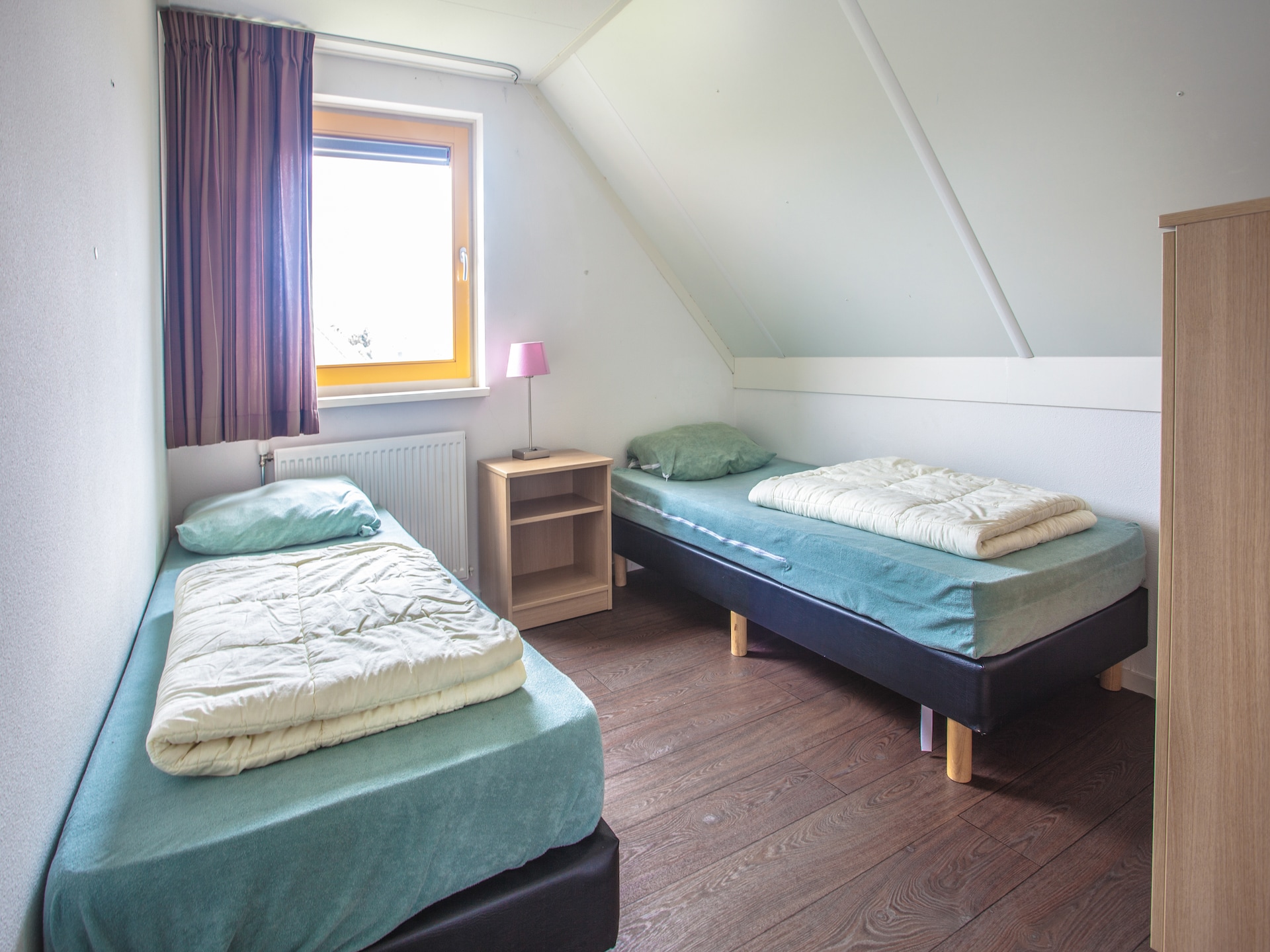 Vrijstaand vakantiehuis voor 6 aan open vaarwater in Medemblik met privésteiger - foto 14