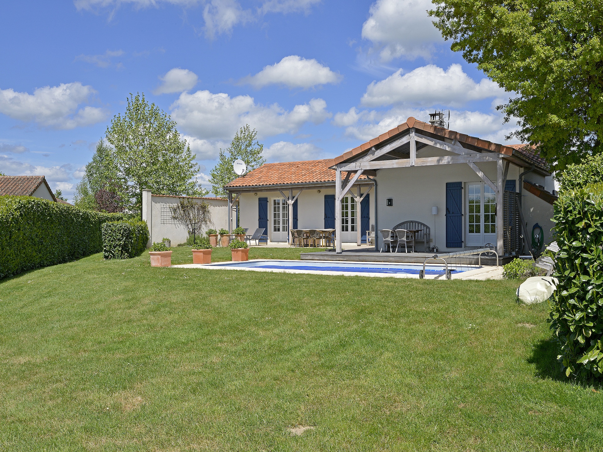 Villa met privézwembad in Vasles voor 6 personen · 115 m² - foto 1
