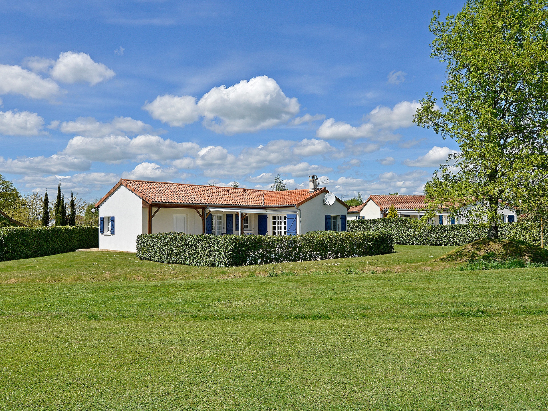 4-persoons villa met privézwembad in Vasles - foto 7