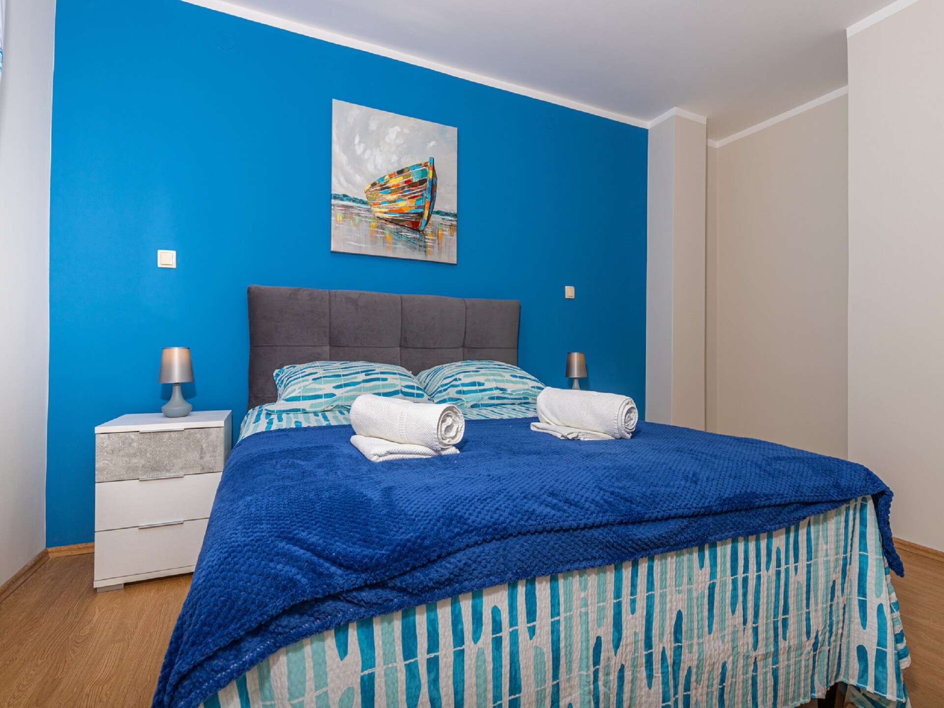 Ruim appartement met zeezicht, zwembad en tuin in Dramalj - foto 12