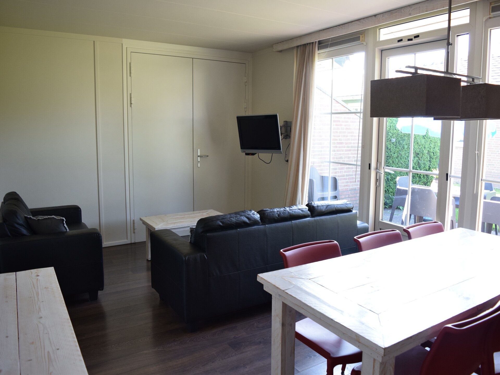 Ruime stenen bungalow voor 6 personen in autovrij vakantiepark Voorthuizen - foto 2