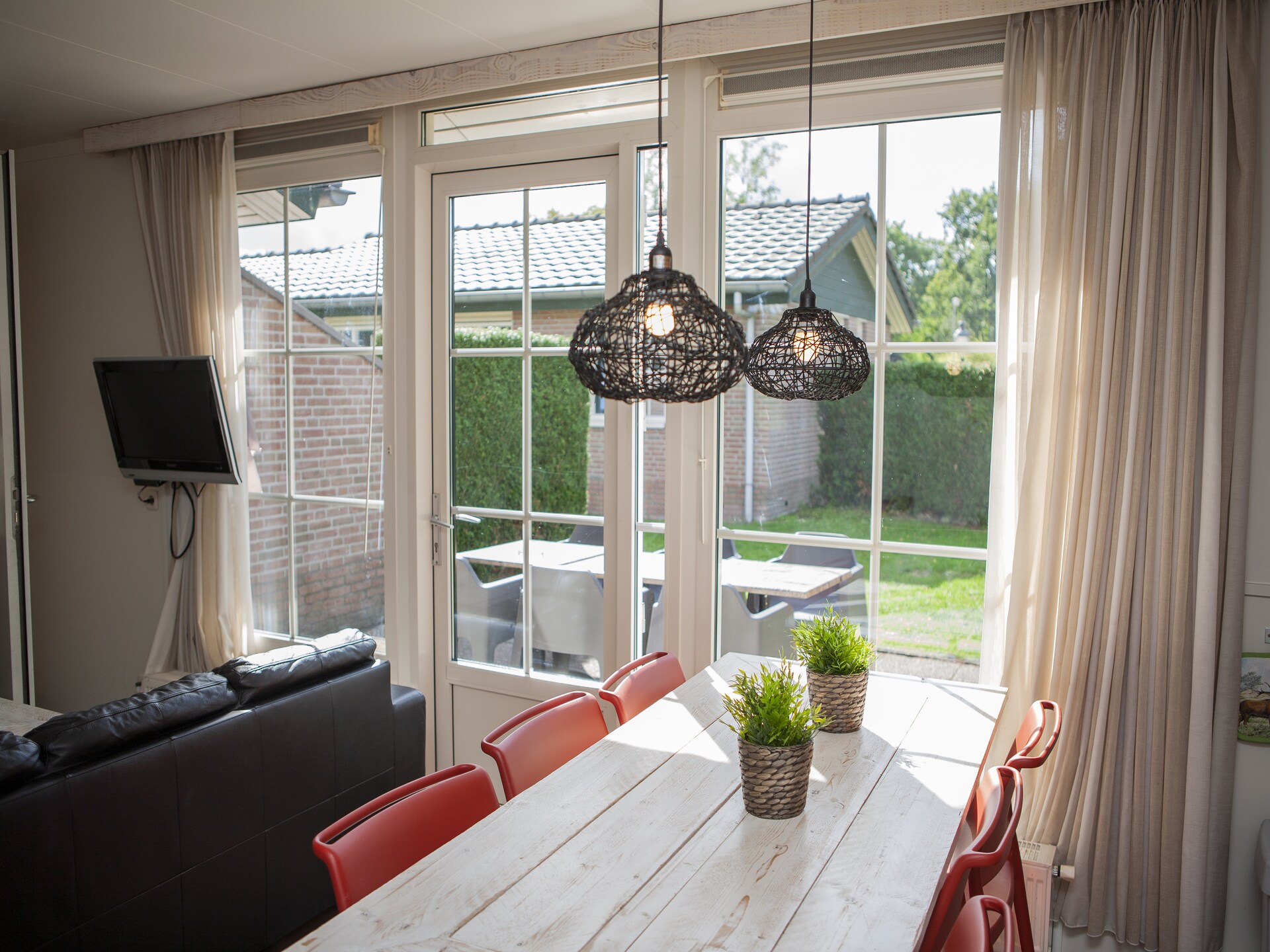 Vrijstaande groepsbungalow voor 10 personen op de Veluwe met tuin - foto 10