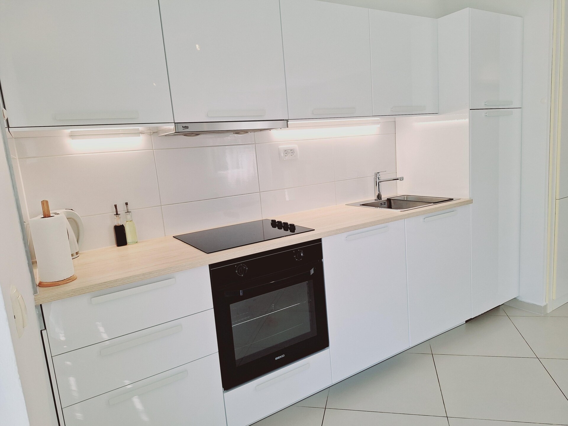 Op 1,0 km van het centrum: modern appartement aan zee in Kastel Stafilic - foto 17