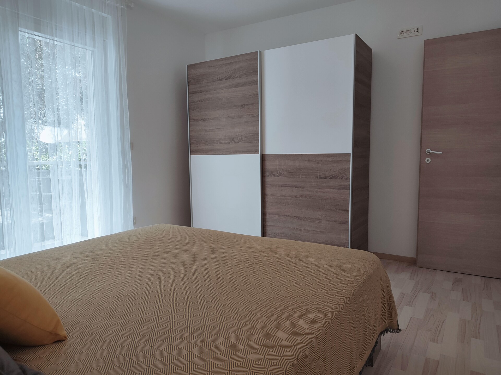 Op 1,0 km van het centrum: modern appartement aan zee in Kastel Stafilic - foto 18
