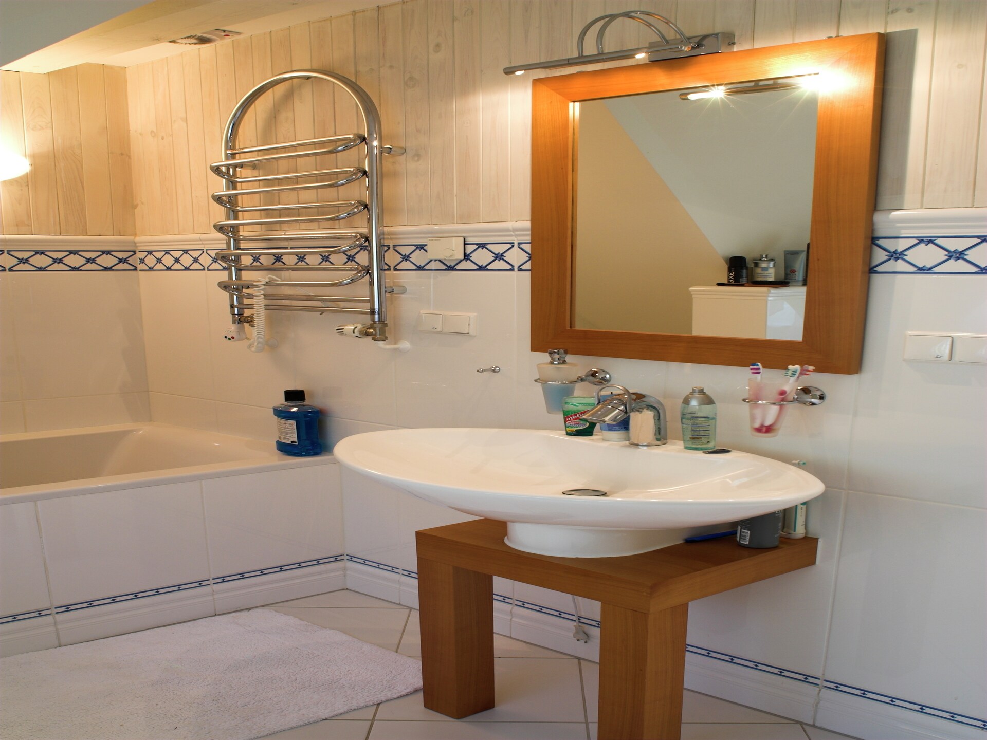 Luxe villa met sauna, bubbelbad & tuin op 500m van het strand - foto 23