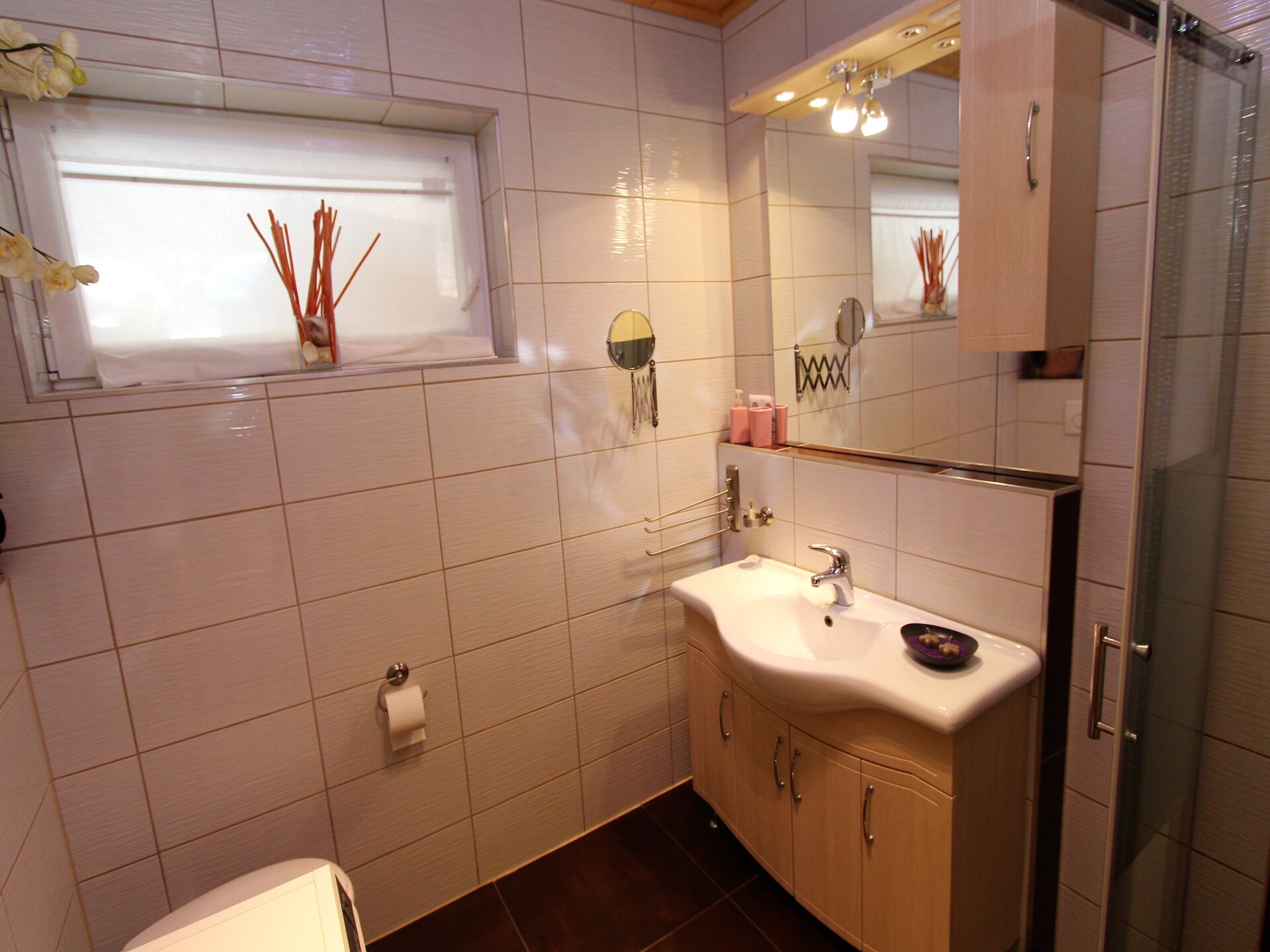 Modern appartement met panoramisch uitzicht op de Ossiacher See - foto 14